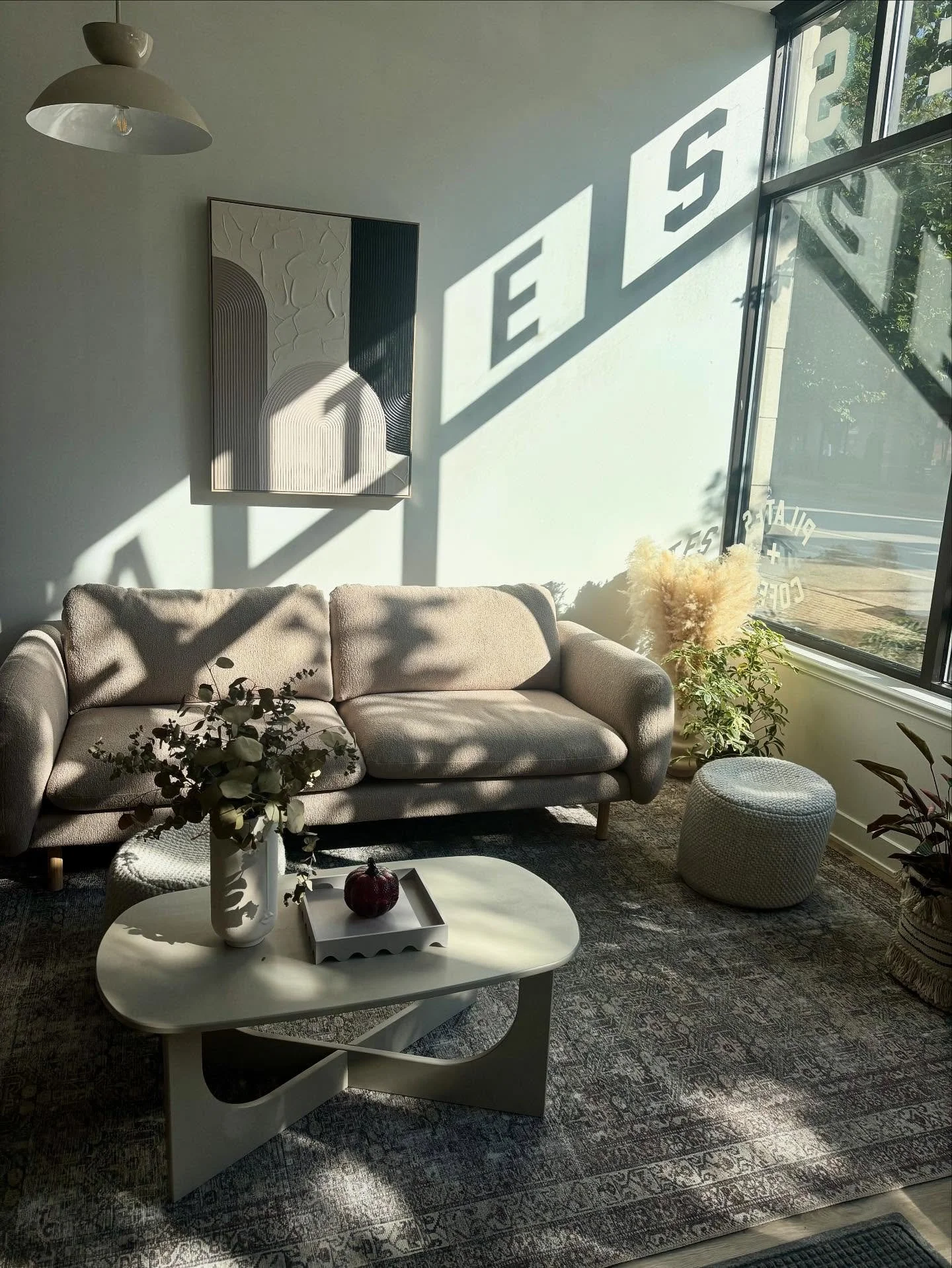 New spaces, new shadows. 
&bull;
#pilatesandcoffee