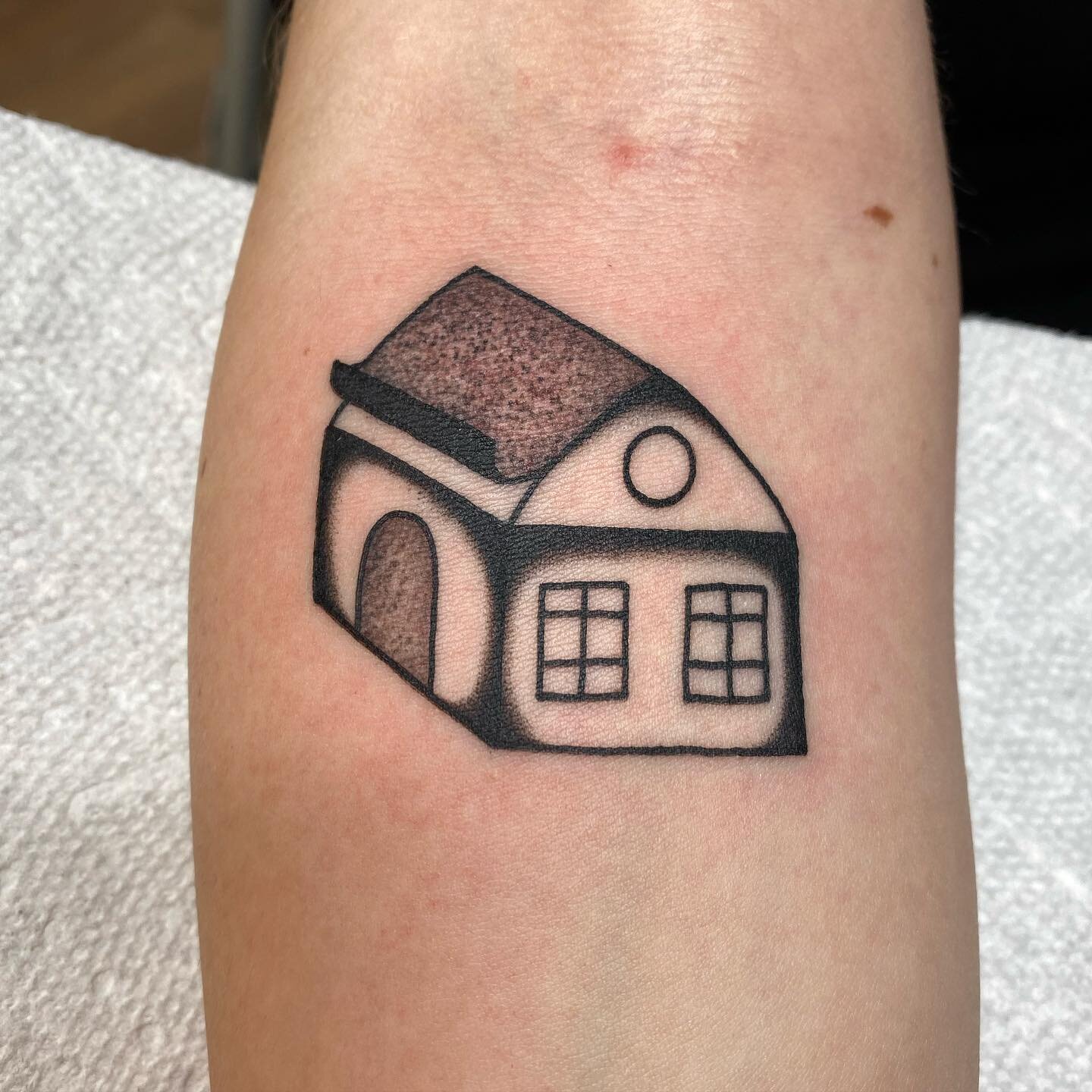 House with meteorite tattoo design on Craiyon