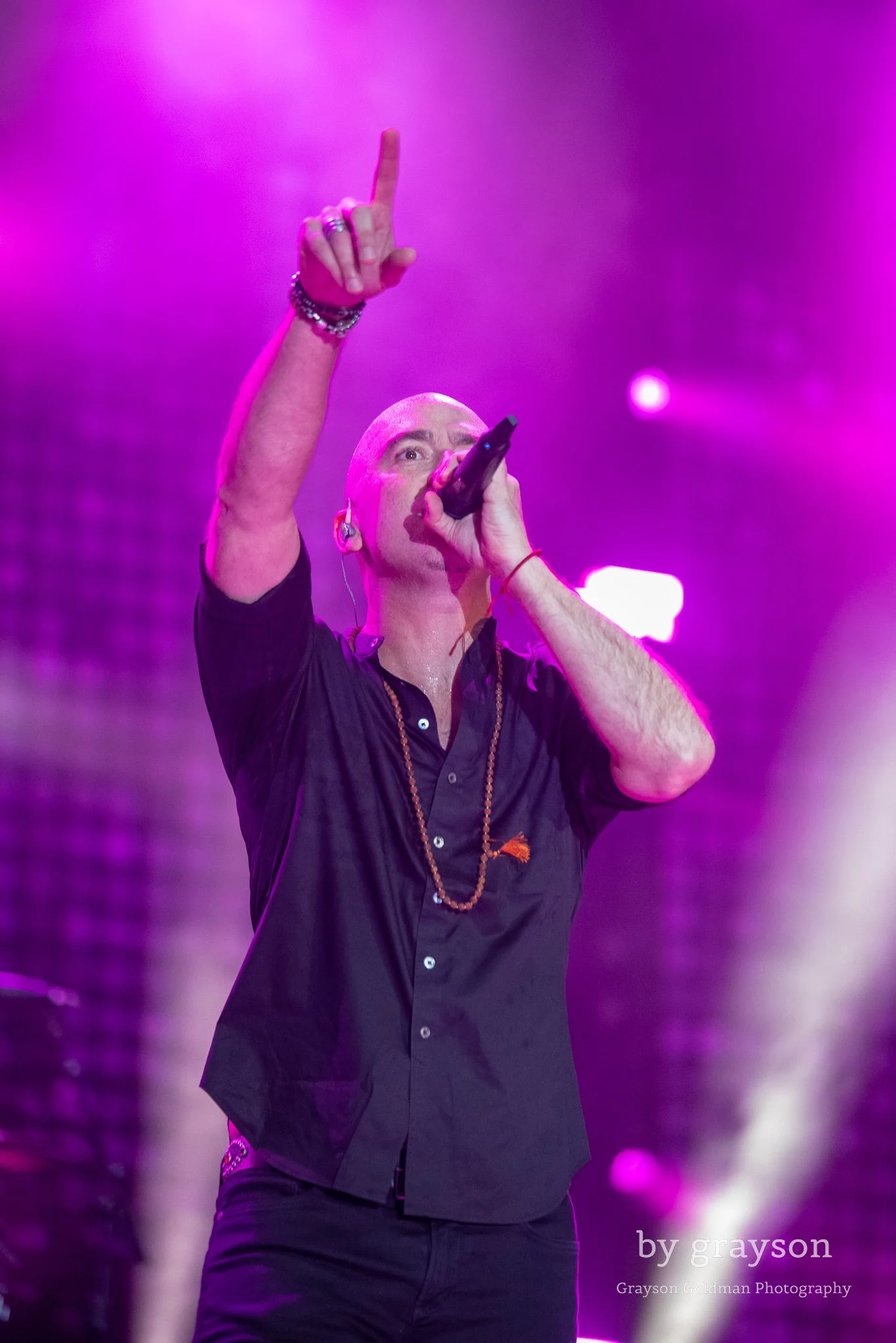 Live - Stage AE - 2019-18.jpg