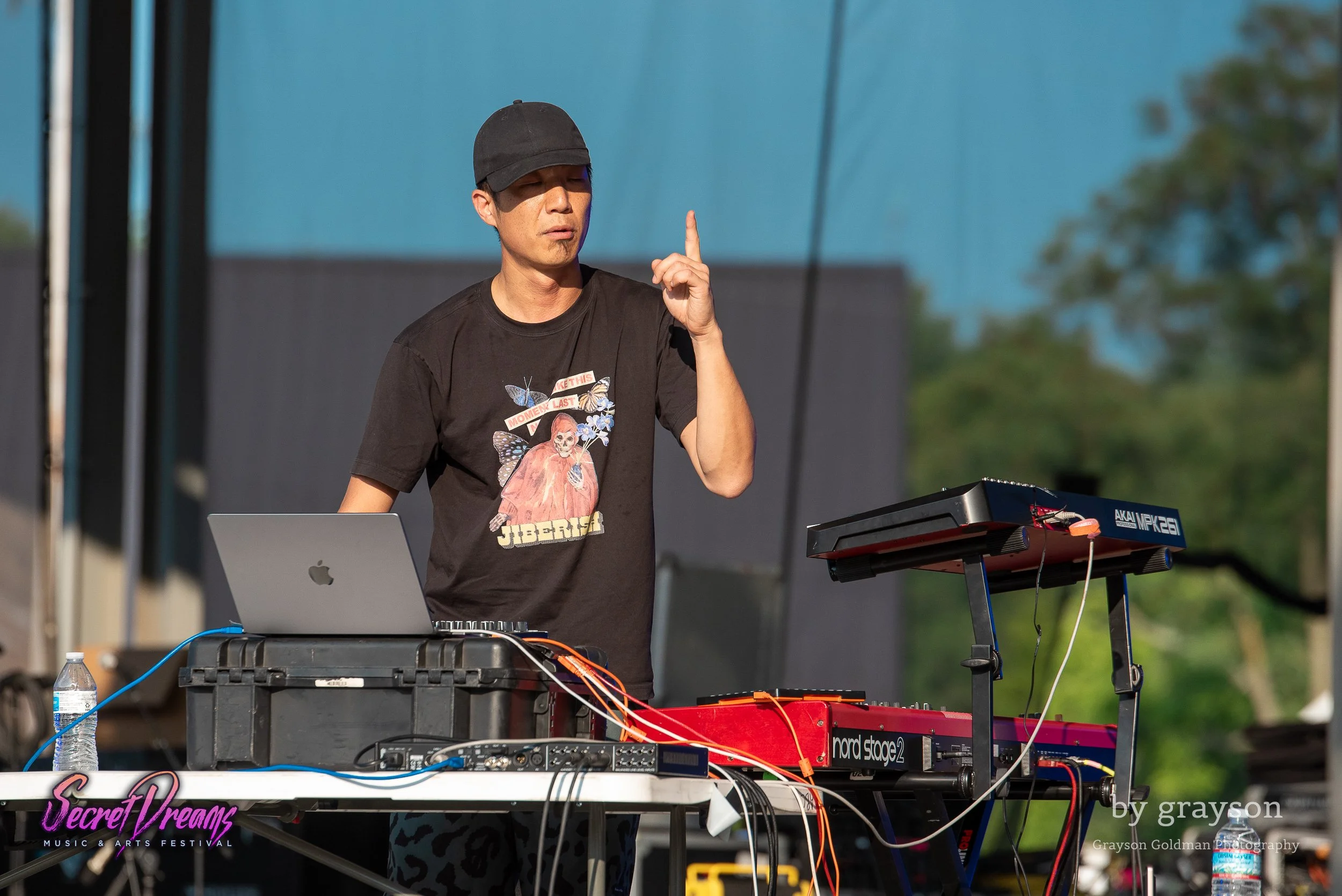 20230819-LeonPheltz_Secret Dreams-36.jpg