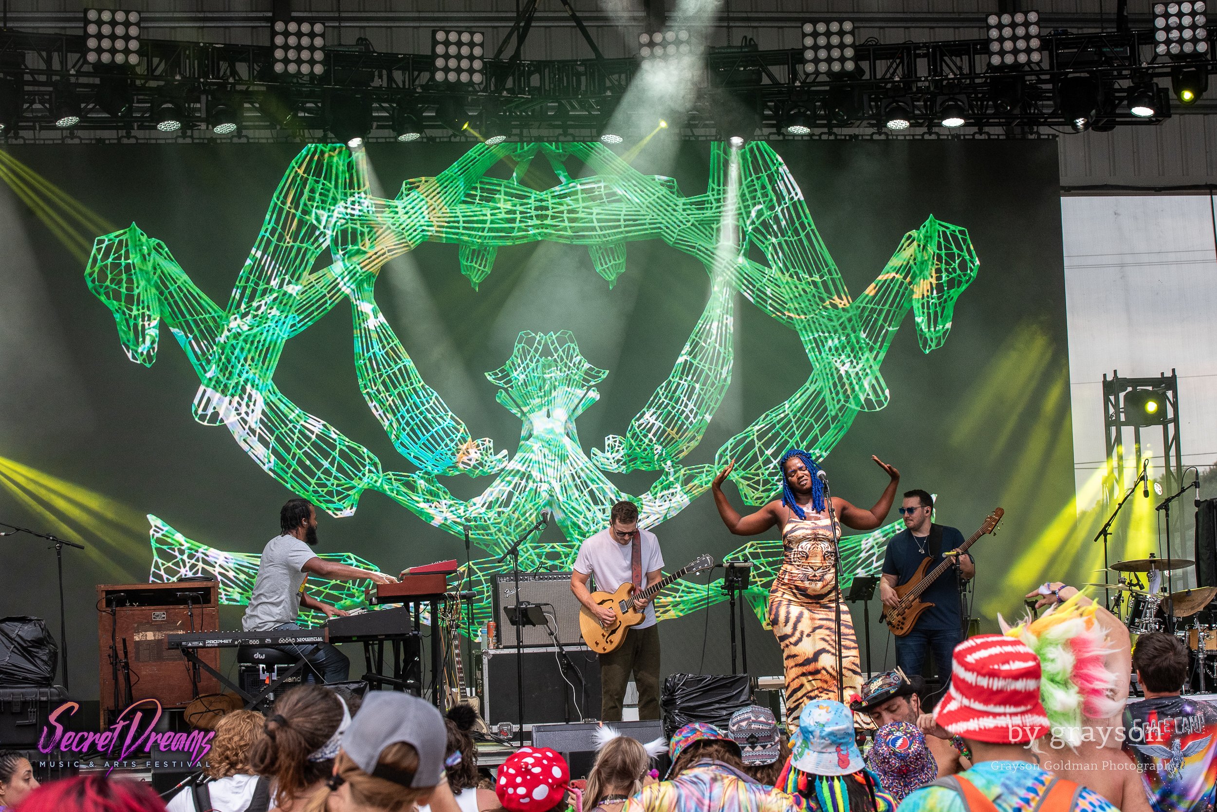 20230817-LeonPheltz_Secret Dreams-40.jpg