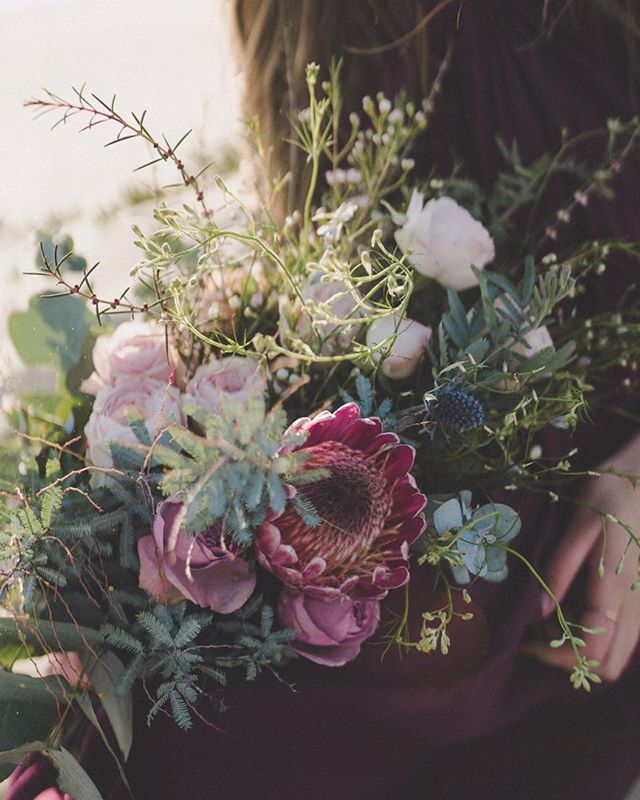 Gorgeous blooms by my favorite flower girl @cocoandcocodesigns her flowers give me all the heart eyes😍😍😍