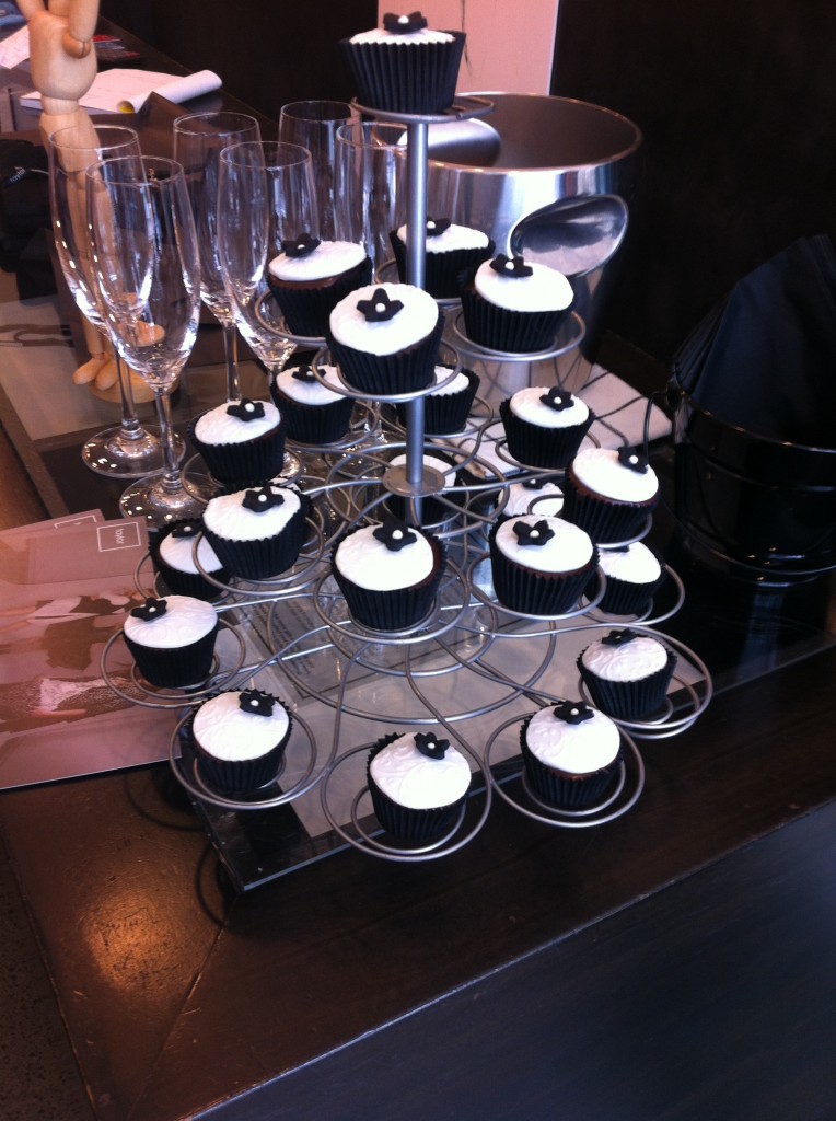 Cupcakes-at-Taulor-Boutique-764x1024.jpg