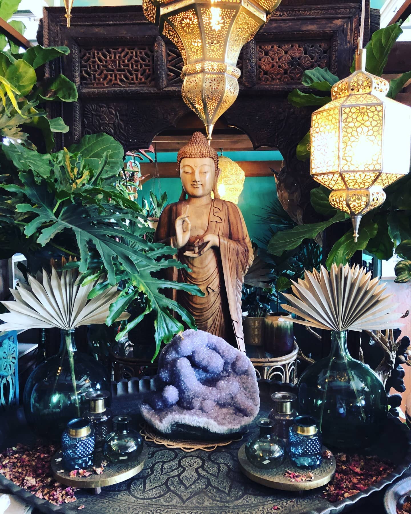 Feels like home 🙏🏻💚🕉
.
.
.
#liveleafsd #carlsbad #sanmarcos #vista #oceanside #sandiego #encinitas #northcountysandiego #giftgiving #giving #gifts #shoplocal #shopsmall #smallbusiness #smallbusinesssupport #smallbusinesssaturday