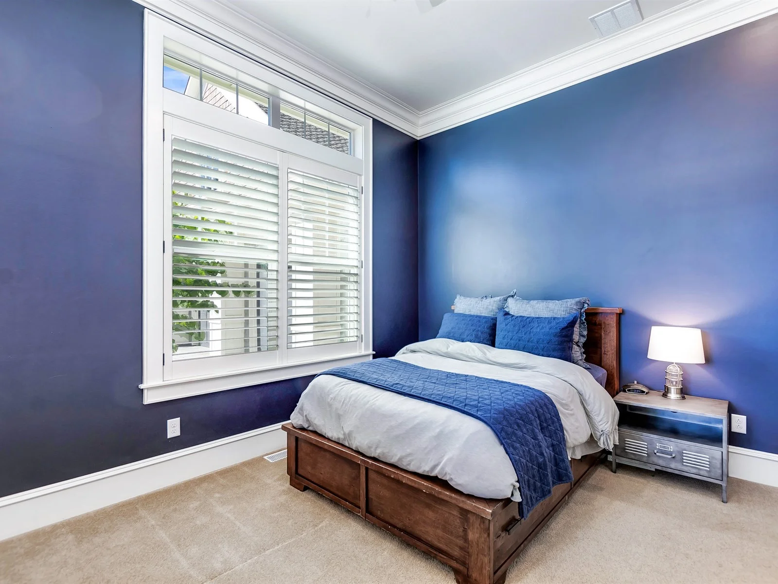 031_Bedroom .jpg