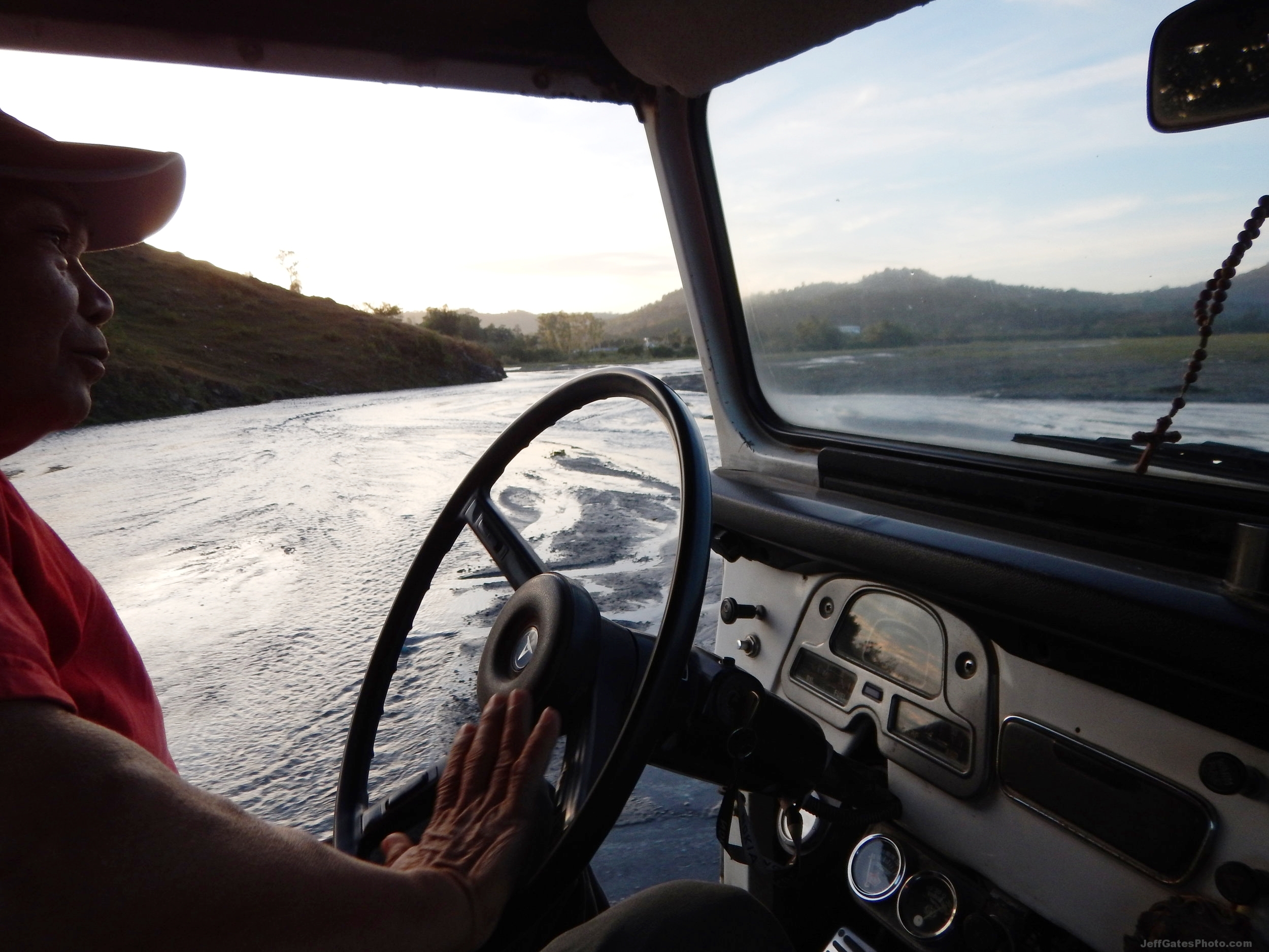 4x4 ride to Mt Pinatubo