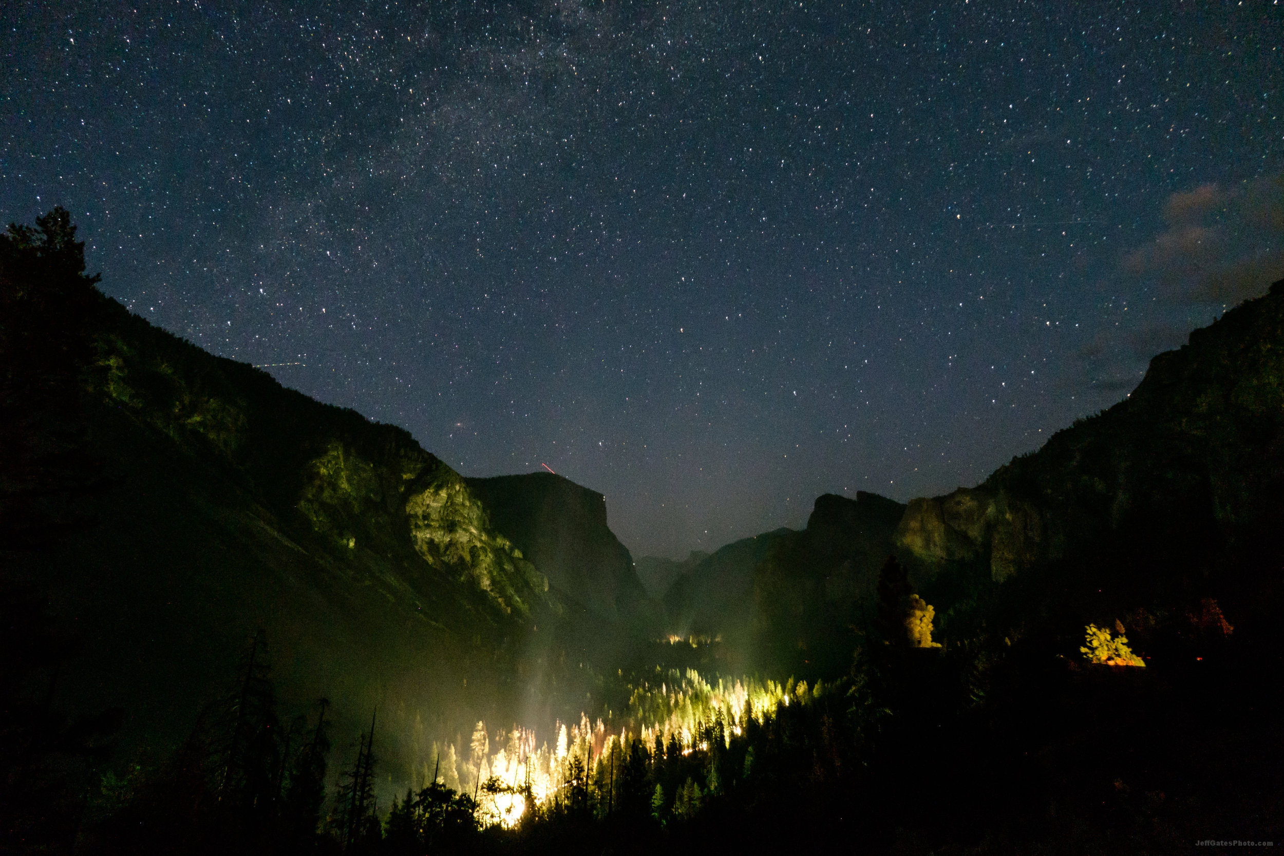 Stars over Yosemite Valley