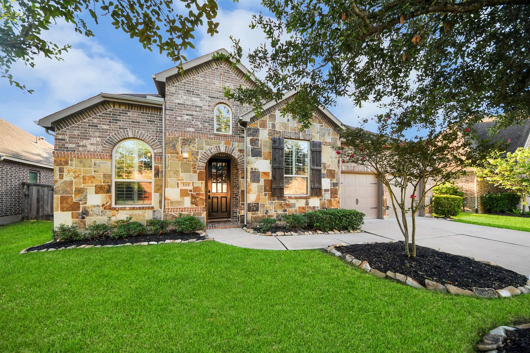 3115 Currant Dr