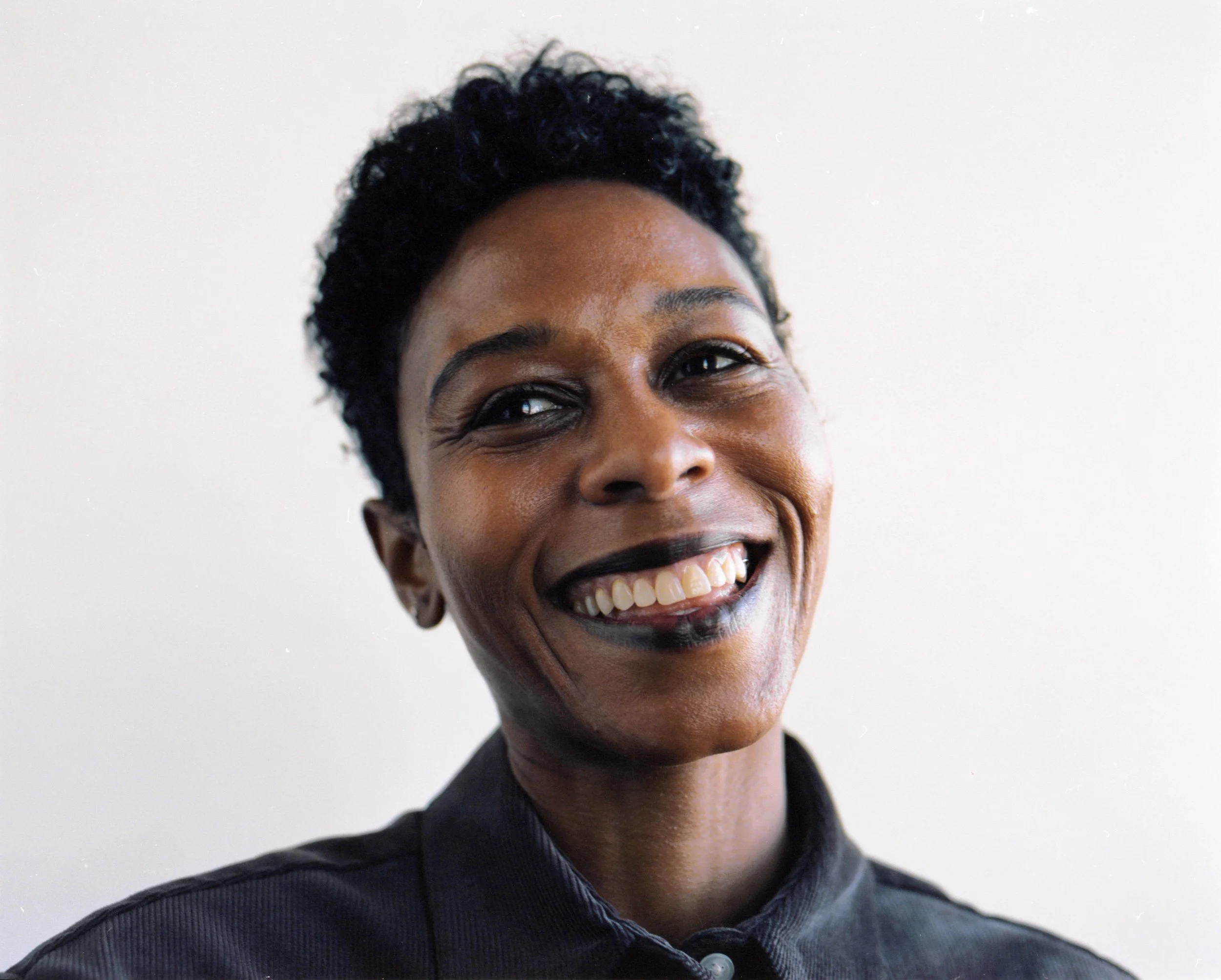 Robyn2-copy.jpg