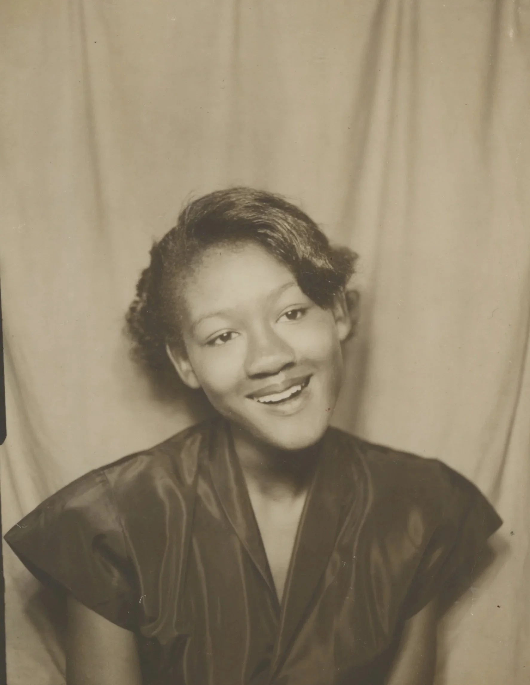 PHOTOBOOTH_2.jpg