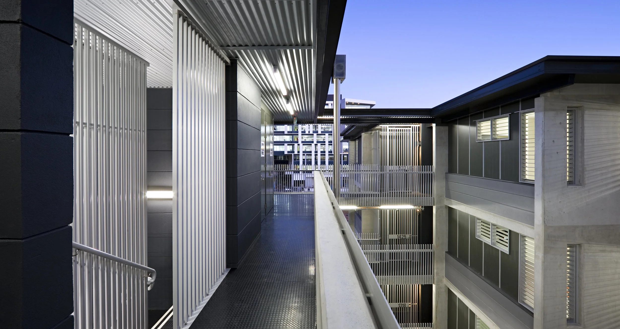 JMA sought to relate Eden to the hierarchy of grain evident at a macro and micro scale evident throughout West End, and also to the wider subtropical context. The scale of Eden steps down from Commercial to residential – to the point where ground floor units have courtyard gardens addressing the public realm in a traditional townhouse fashion.