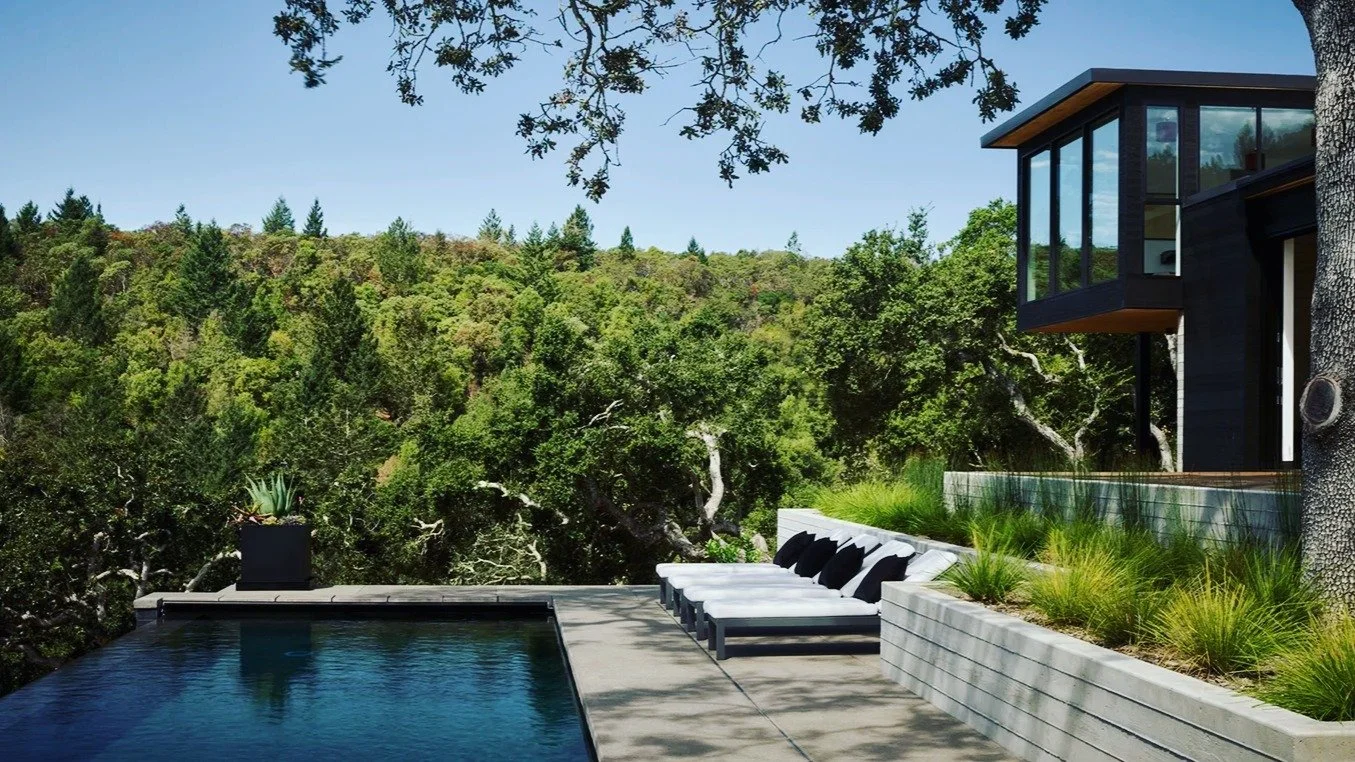with Bevan &amp; Associates

Main House

Amazing projects designed with George Bevan in Sonoma and Napa included many classic house designs with a North Bay Sonoma barn-style, vernacular to the area. We were lucky to have some clients request a more 