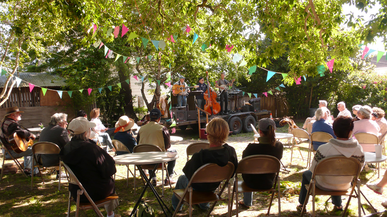 Fathers’ Day Community Potluck under the Buckeye tree.