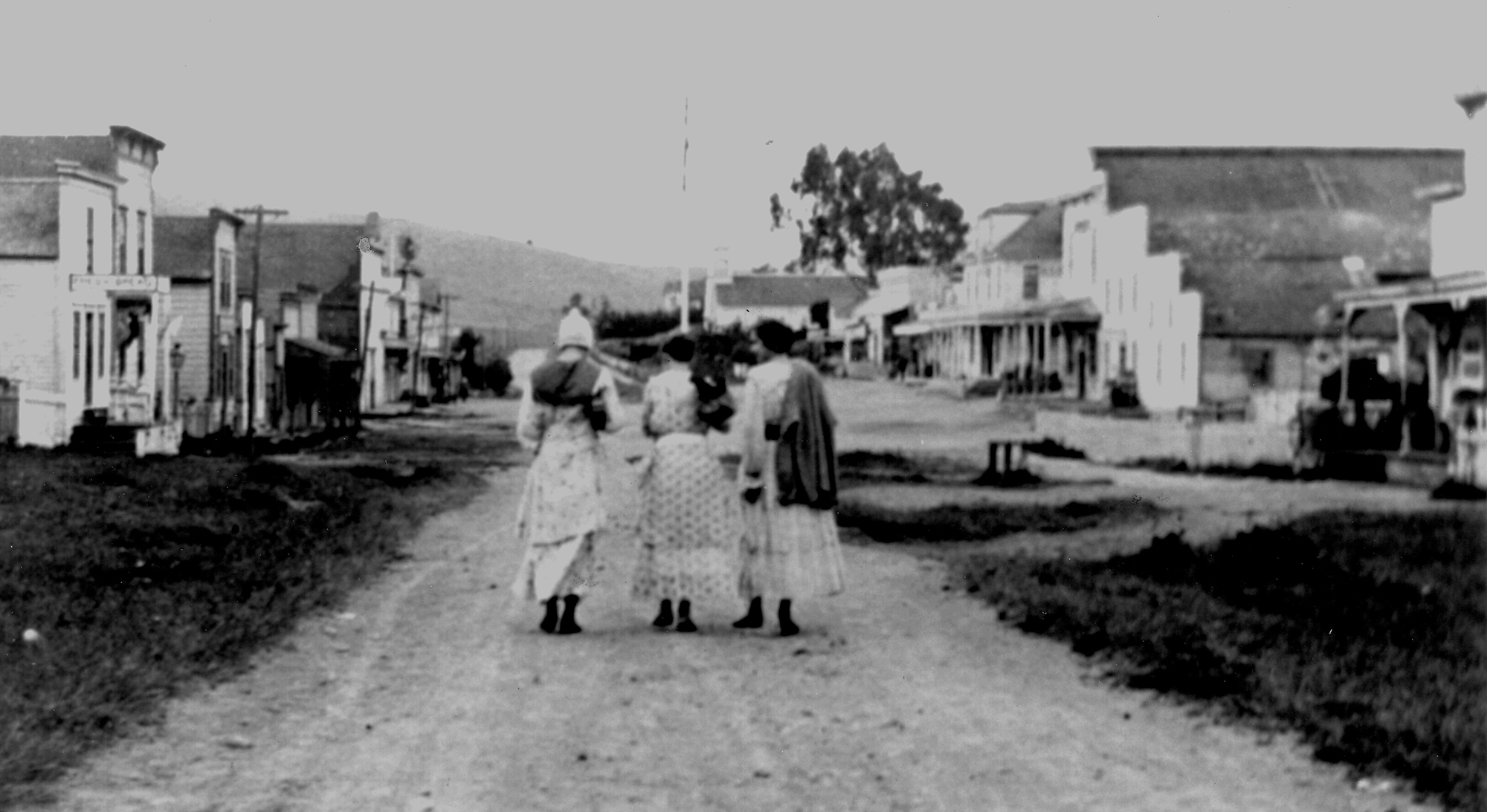 Three women on Maine Street in Tomales c. 1920. Photo: Ella Jorgensen; courtesy Tomales Regional History Center.
