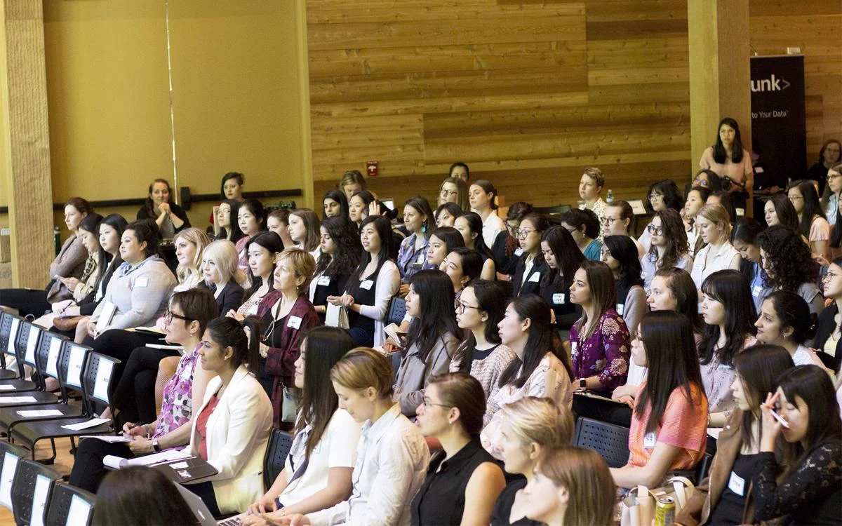 WiUX Conference attendees
