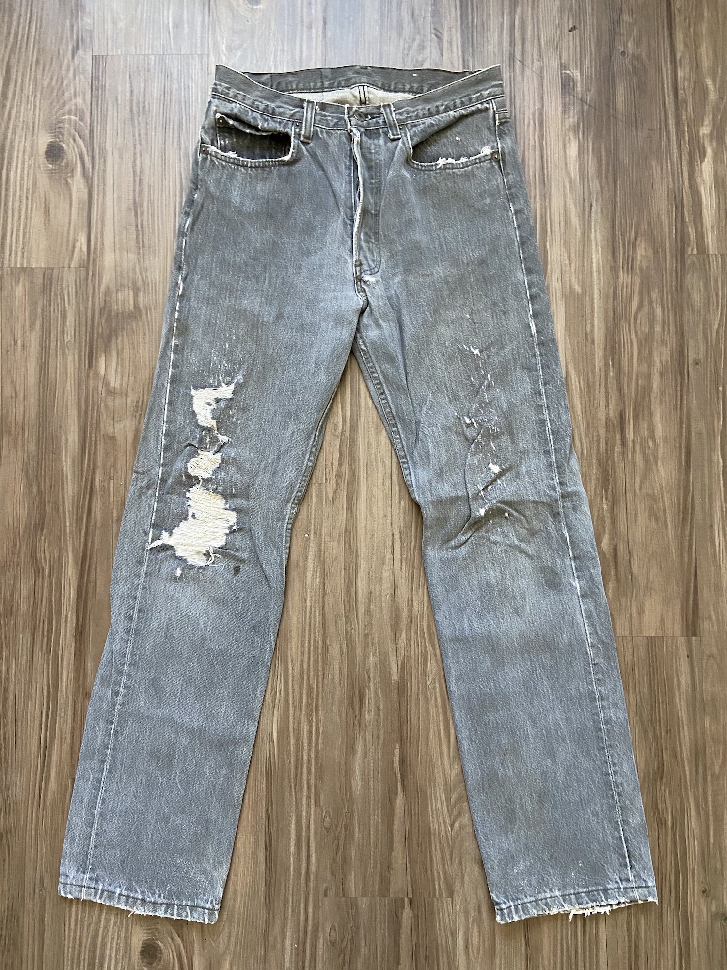 Vintage Levi's Black Light Wash 501 Distressed Holy Denim Jeans — DEAD  PEOPLE'S SHIT