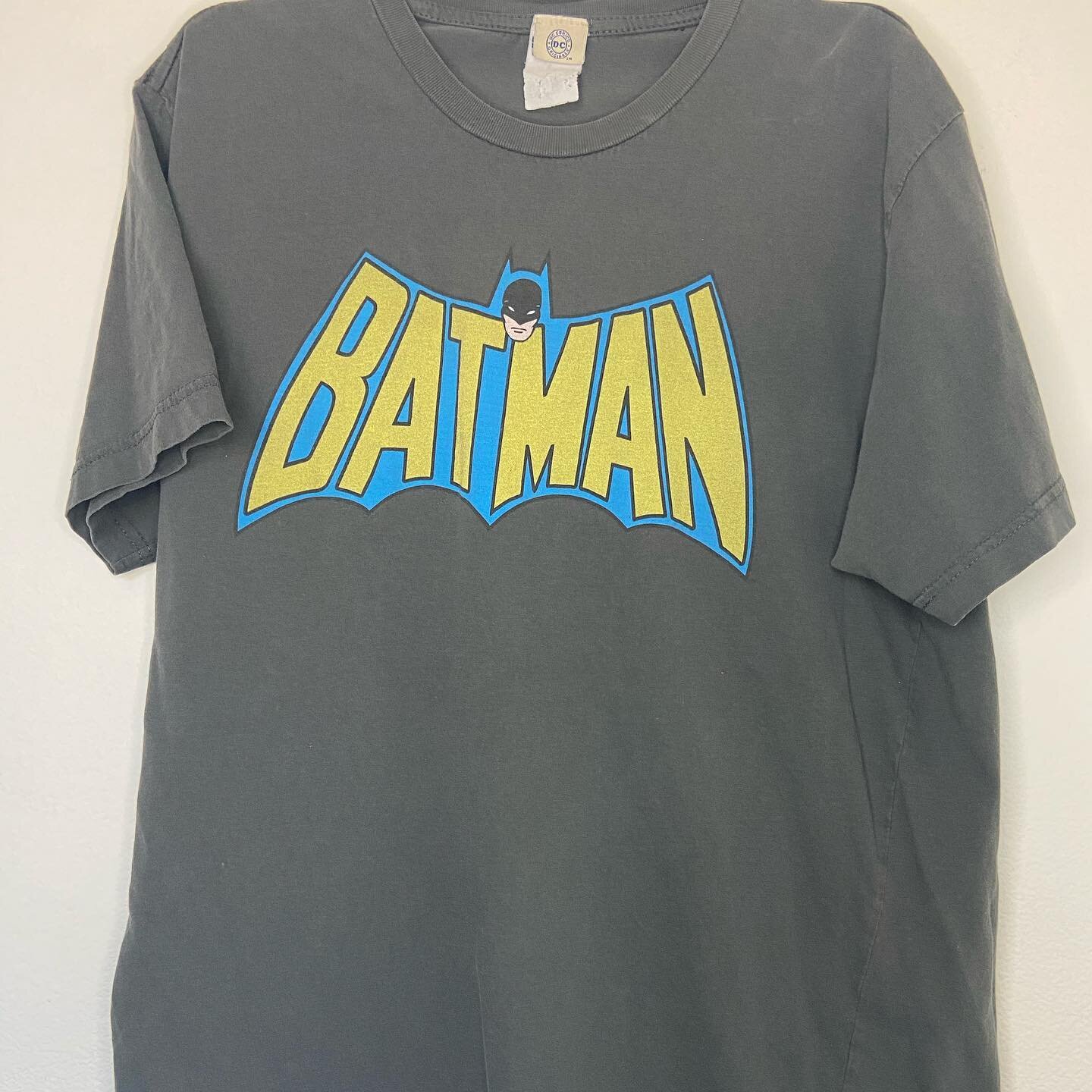 Vintage Batman DC Comics Originals T-Shirt
Shop DeadPeoplesShit.com 💀 (link in bio)