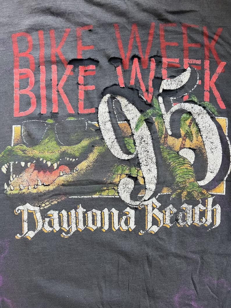 AC76AA4A-0236-4E8D-8DC7-733205FE7F31