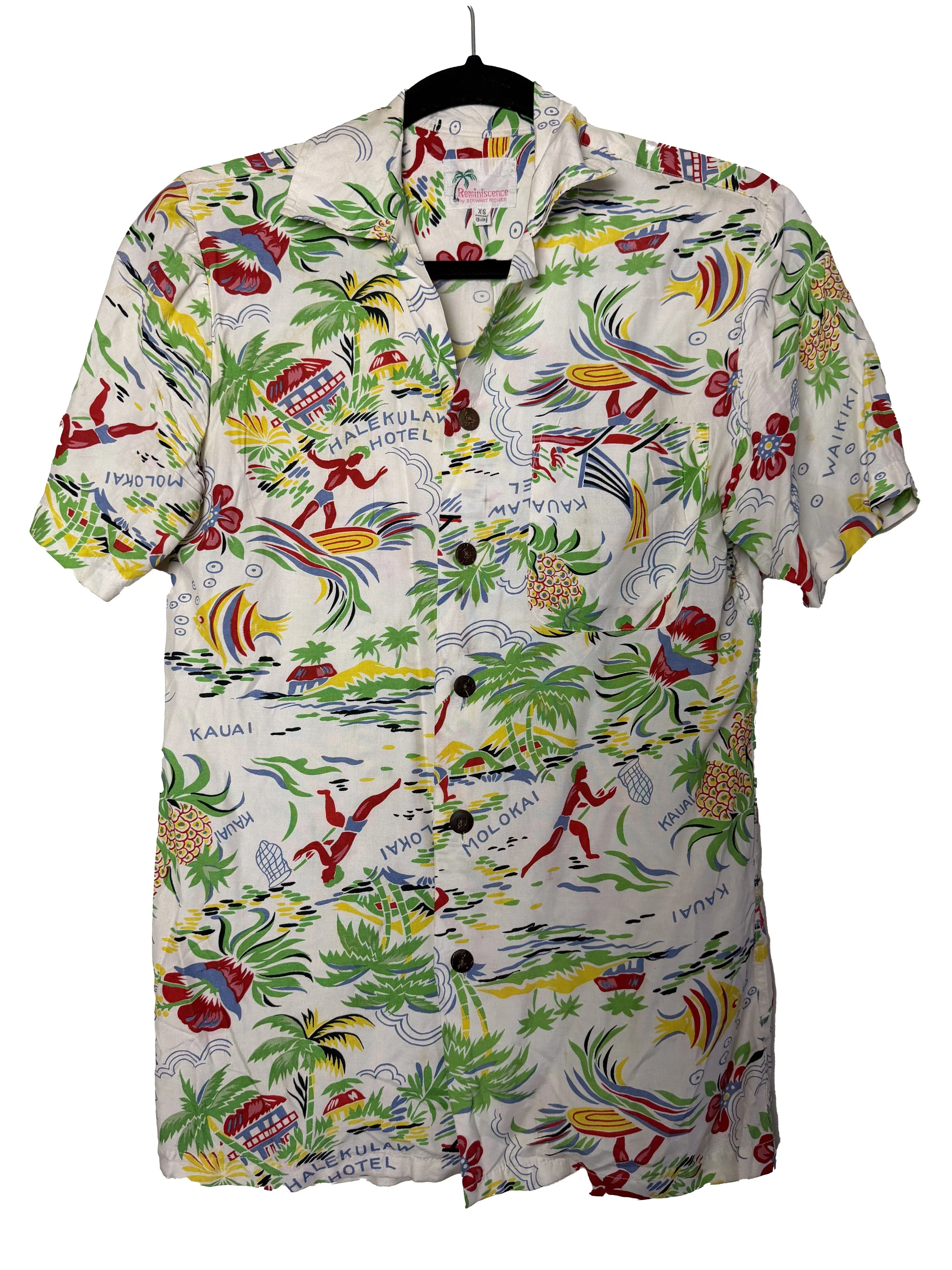 Vintage 1970's-1980's Reminscence by Stewart Richer Hawaiian Island Button Up Shirt