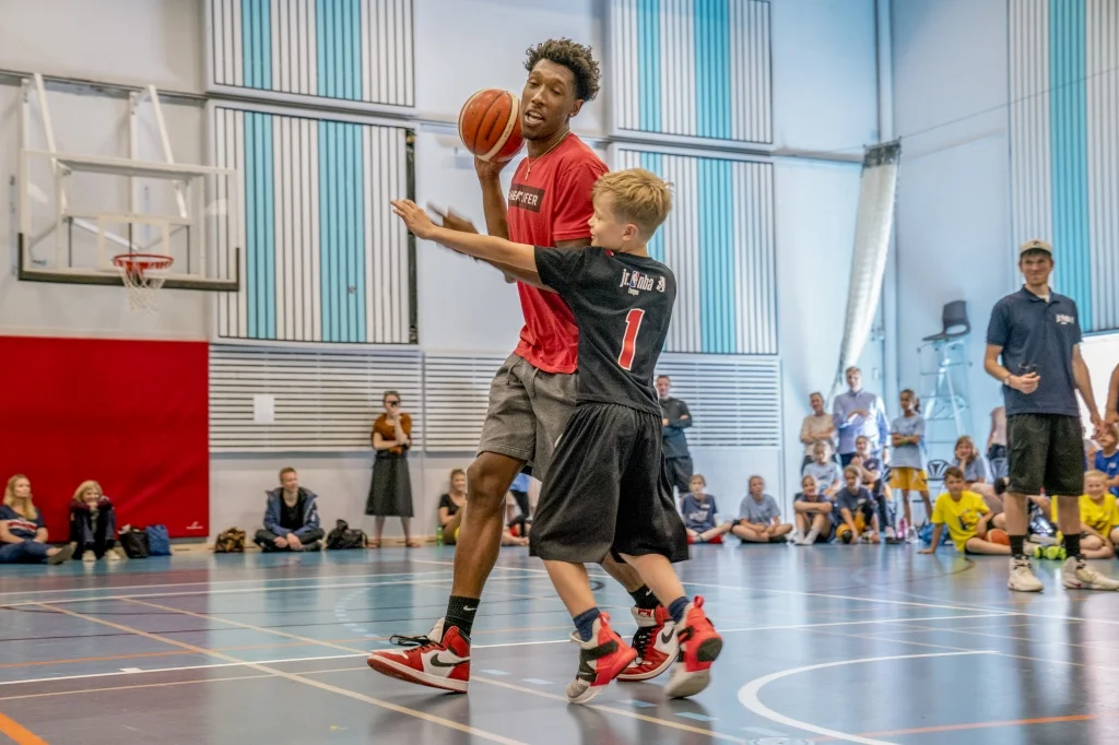 NBA JR_24.jpg