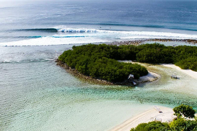 :: One or Two Week in the Maldives?