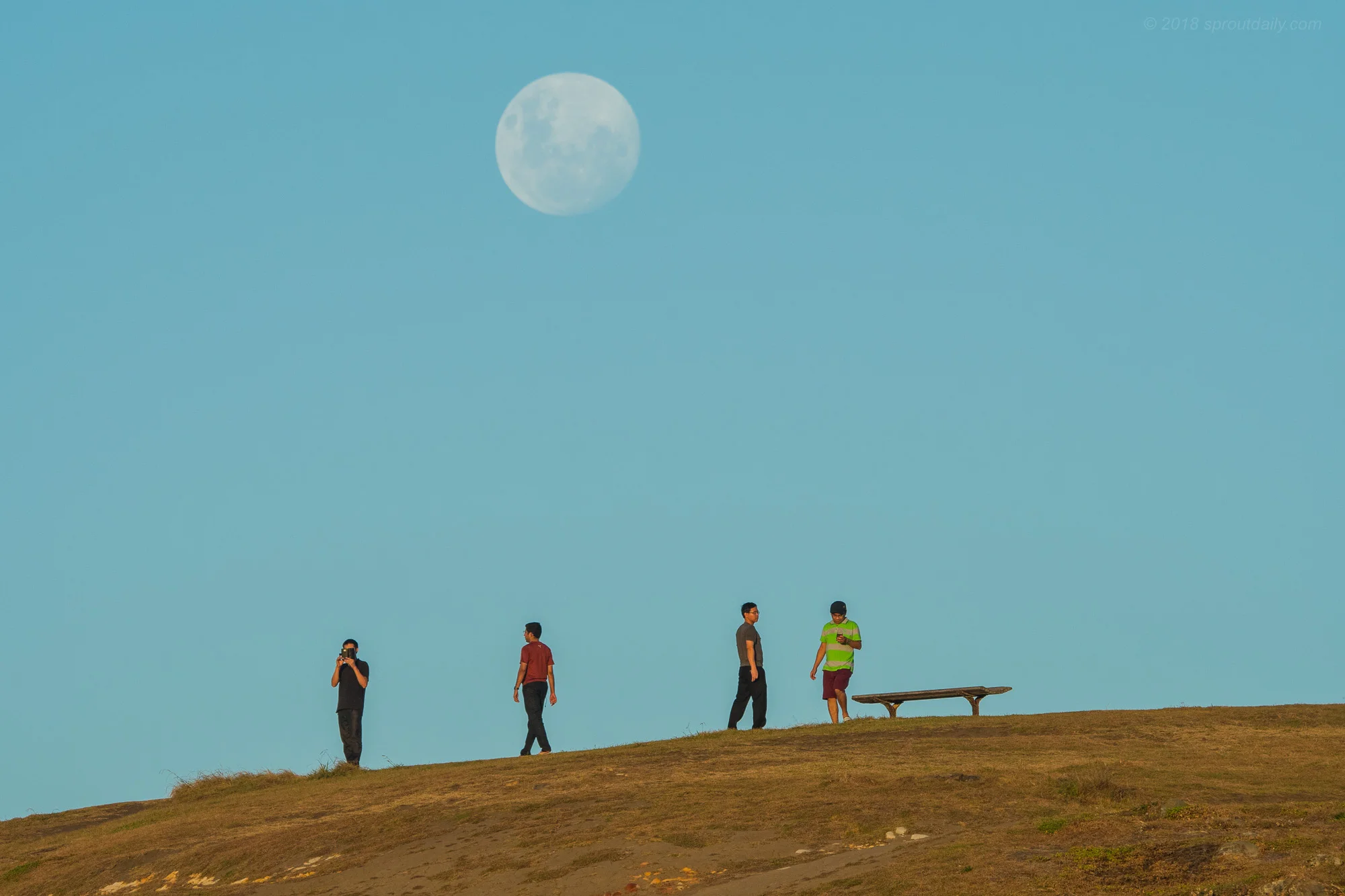 Super Moon Eve