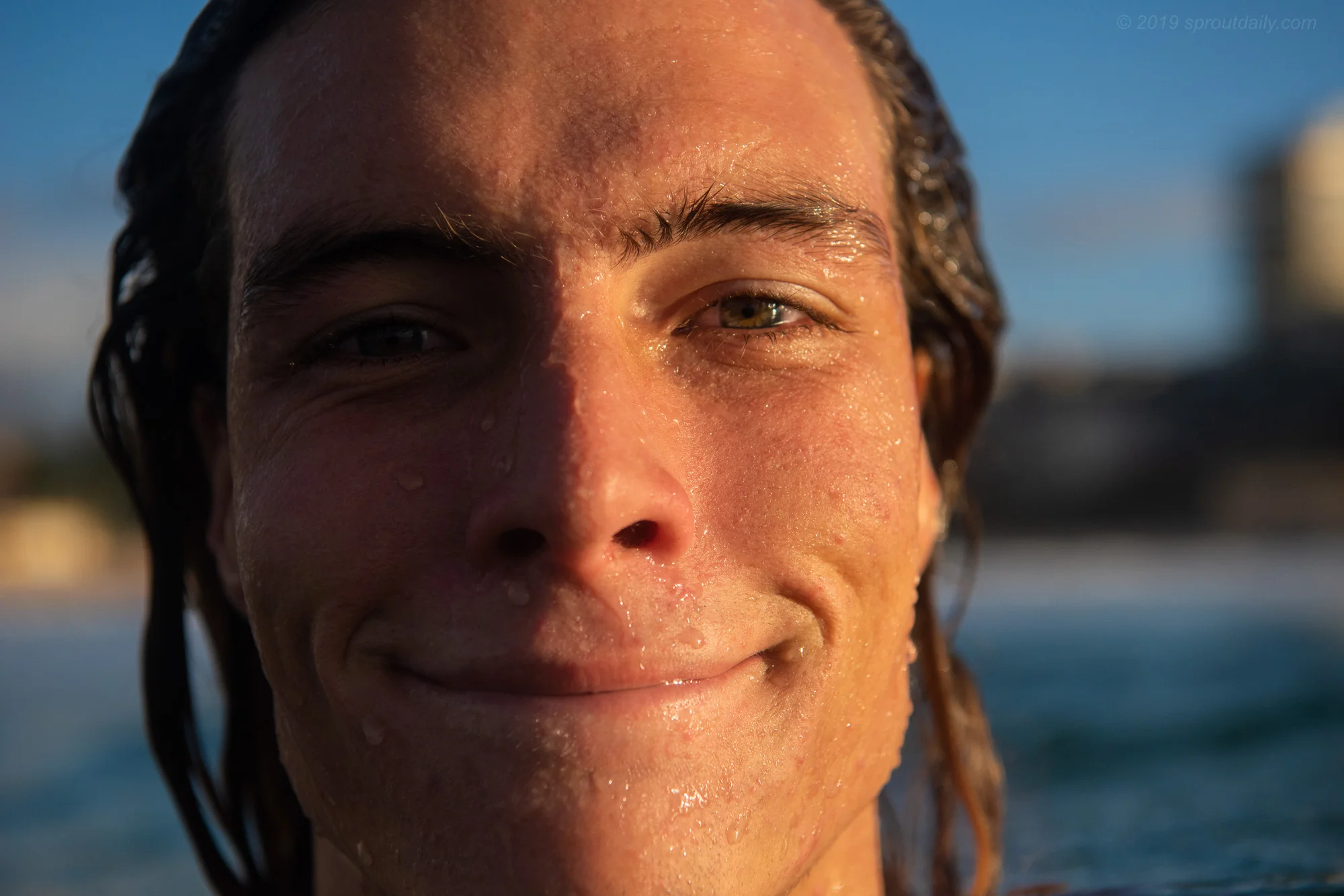 What happens when you give your camera to a millennial - Archer selfie