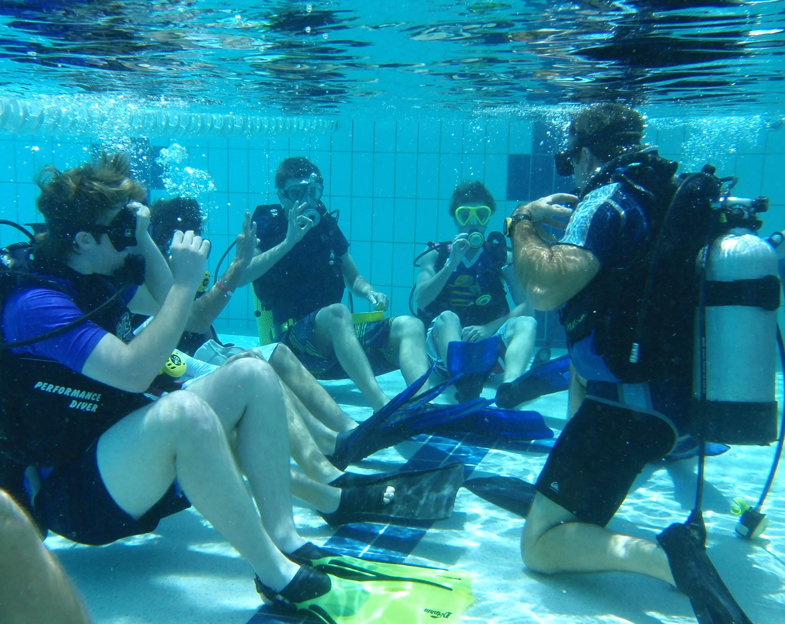 Pool_dive-class.jpg