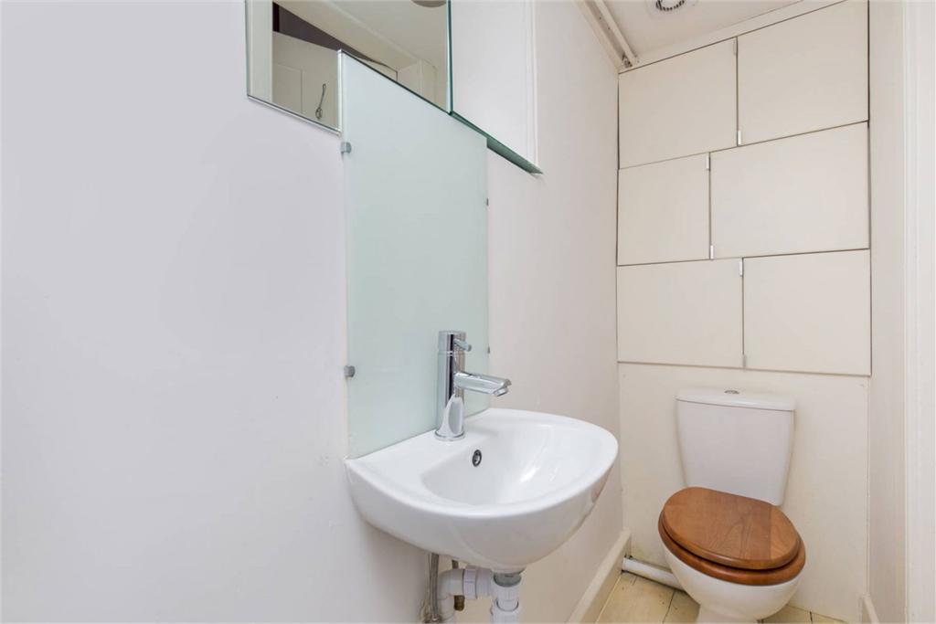 the style stories bathroom renovation.jpeg