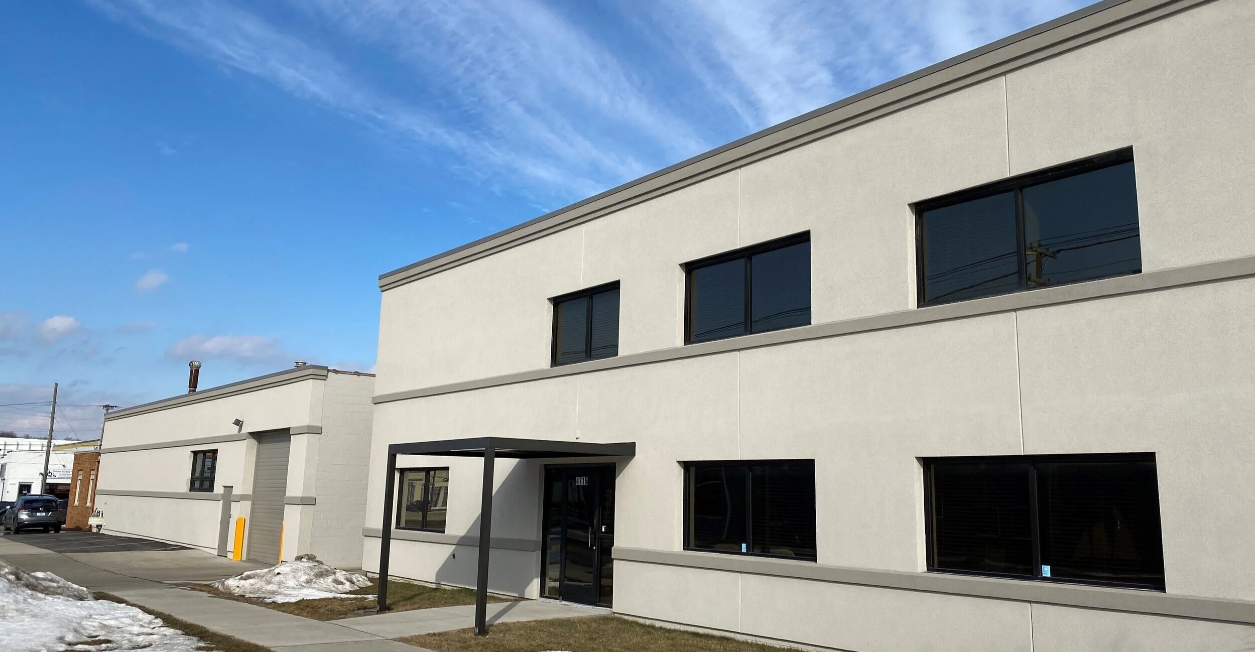 4716+bldg.jpg