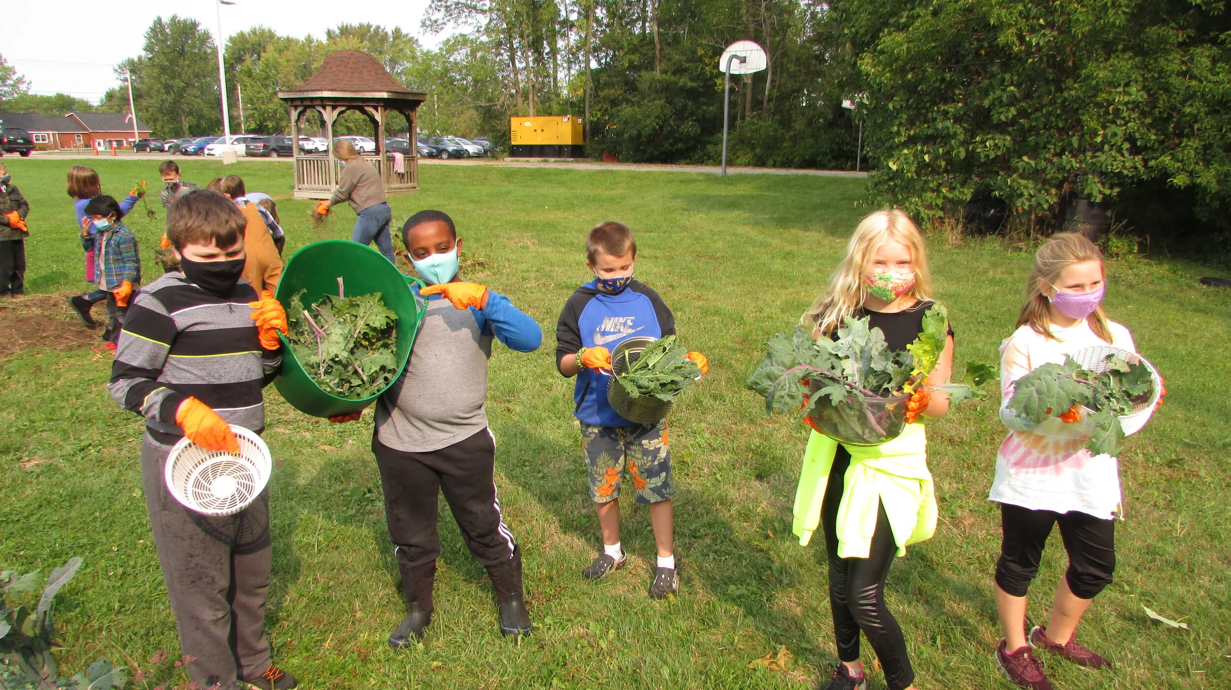 A Community Solution: Farmers and Gardeners Feed Neighbors