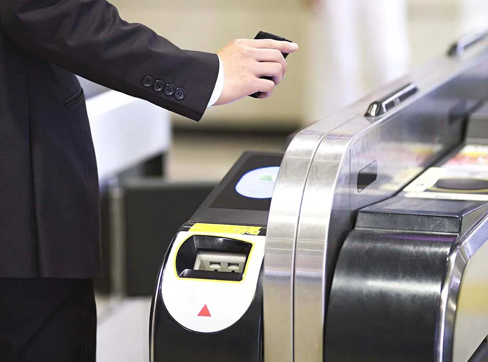mcard_station.jpg
