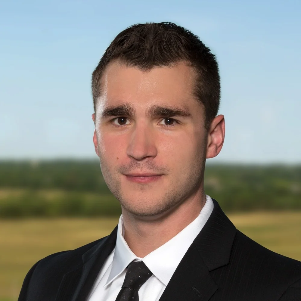Tyler Beachler Senior Analyst, Operations Manager Tyler J. Beachler, CIMA® is the Senior Analyst and Operations Manager leading the firm's service excellence efforts and analytical capabilities to provide quality and efficiency in support of clients. Tyler is also a member of the firm’s Investment Policy Committee where his analytical insights help form Clearwater Capital Partner’s investment strategies.