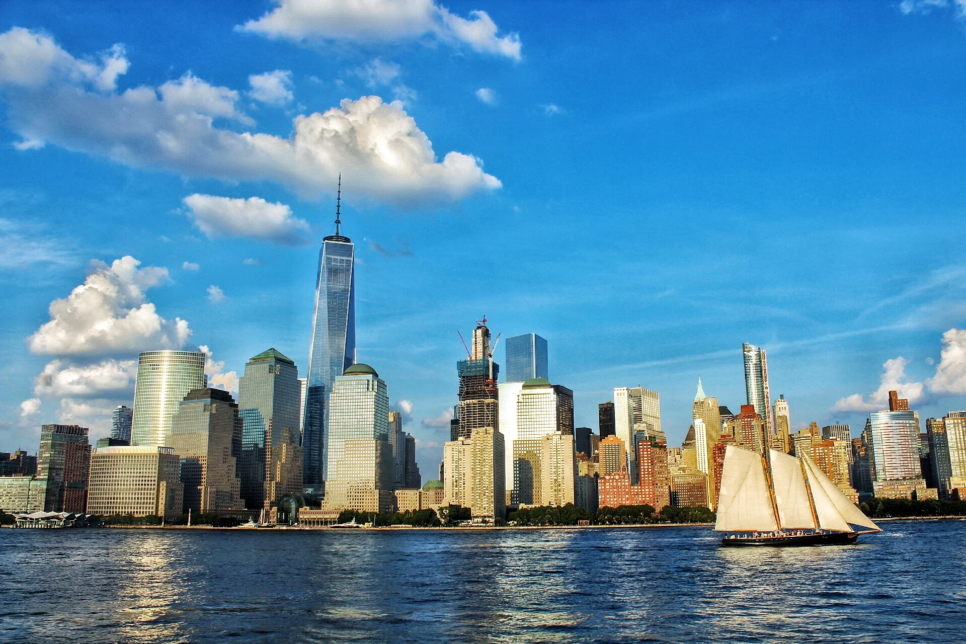  Sailing past the Financial District  