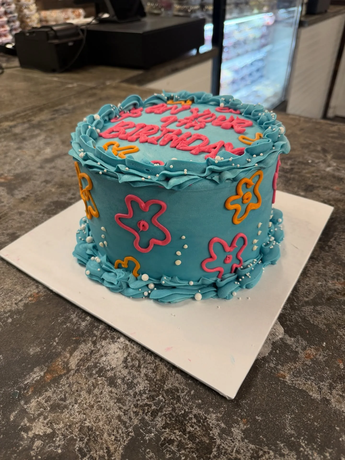 🧽 🫧 🍍 
SpongeBob Theme Birthday Cake
Contact us at orders@docscakeshop.com
.
.
.
.
#spongebobcake #cake #cakedecoration #spongebob