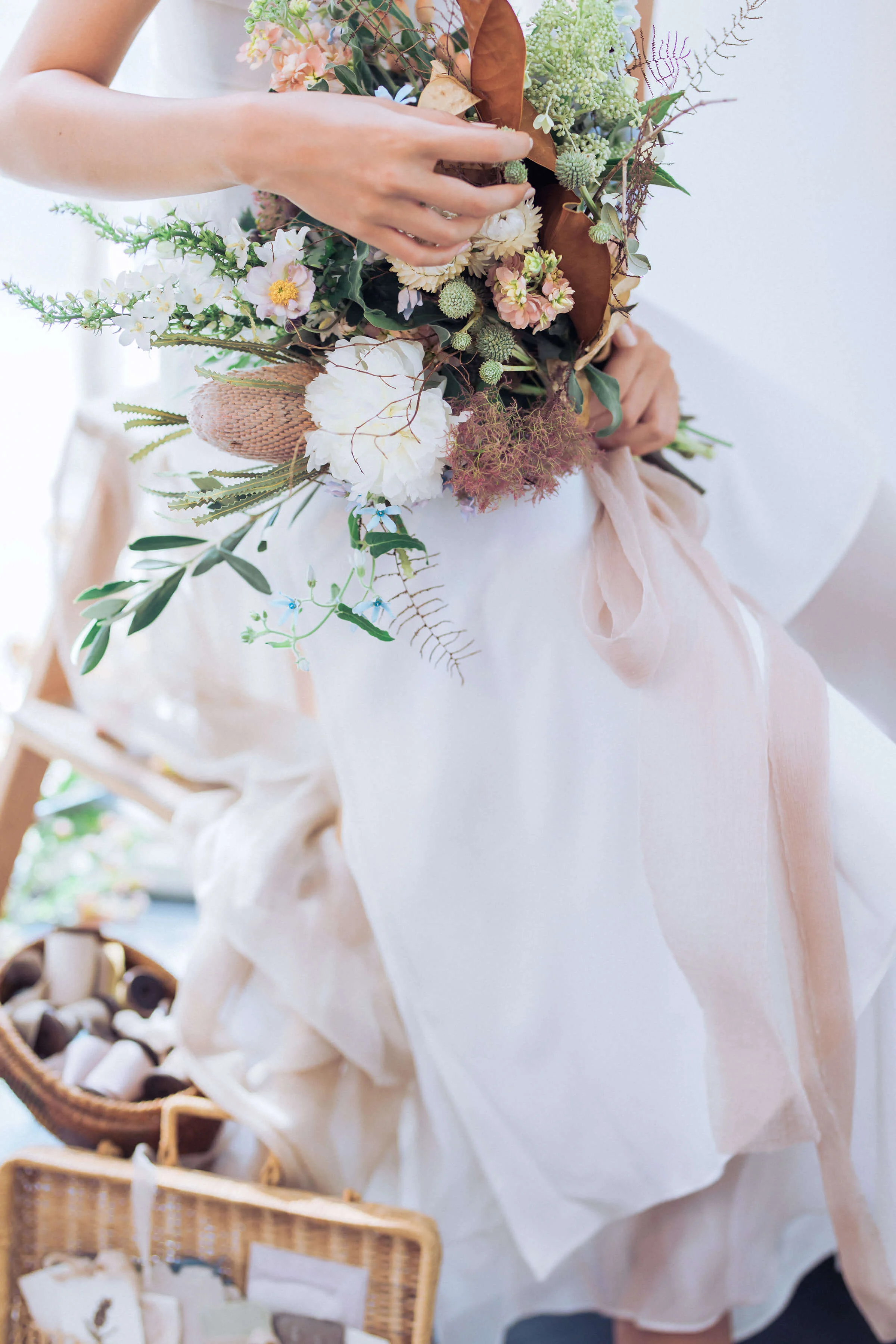 3 inch Crinkle Tea Rose Photography Bittersweet Photography by Samantha , Florals & Styling Flour , Dress Amanda Lee Weddings