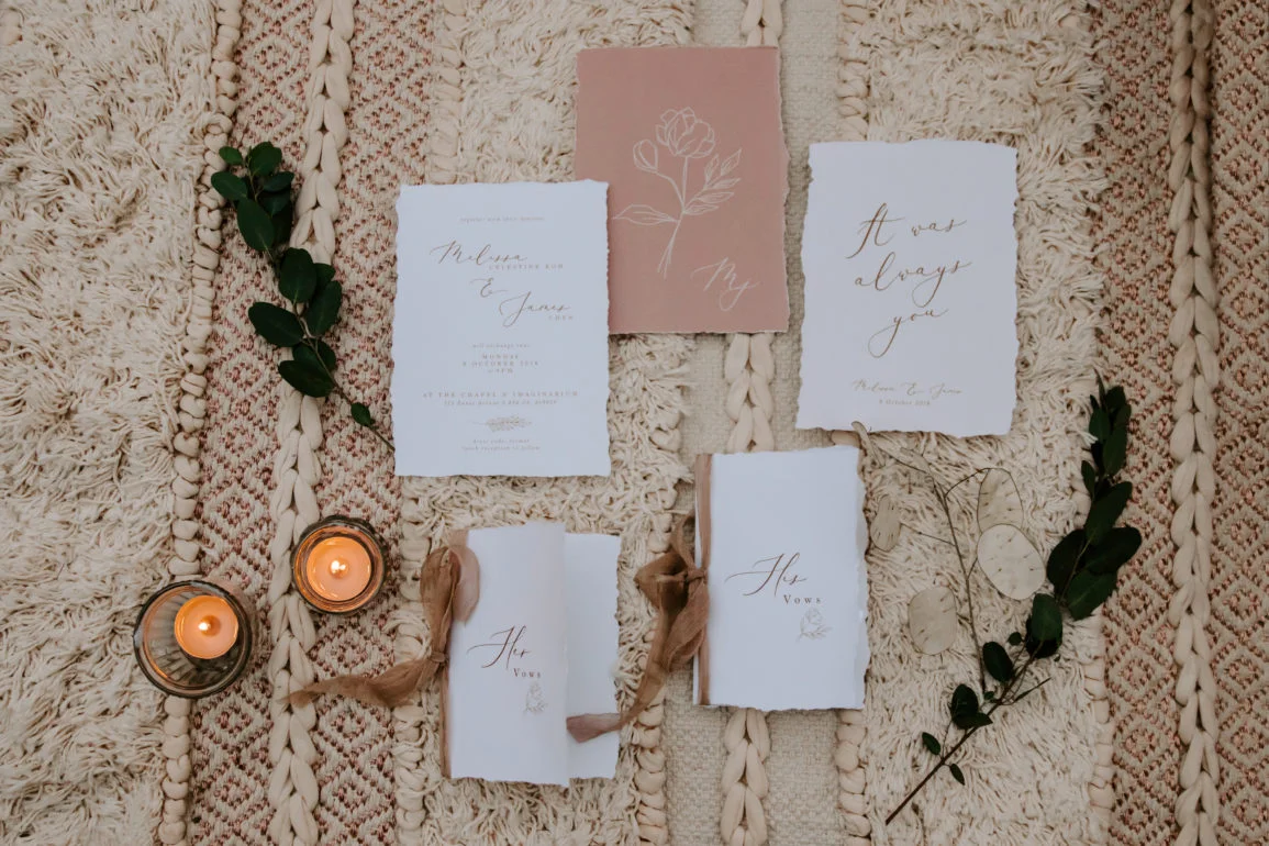 0.5 inch Crinkle Mocha for the Vow Books Photography Natalie Wong Photography , Invitation Mylin Design & Co