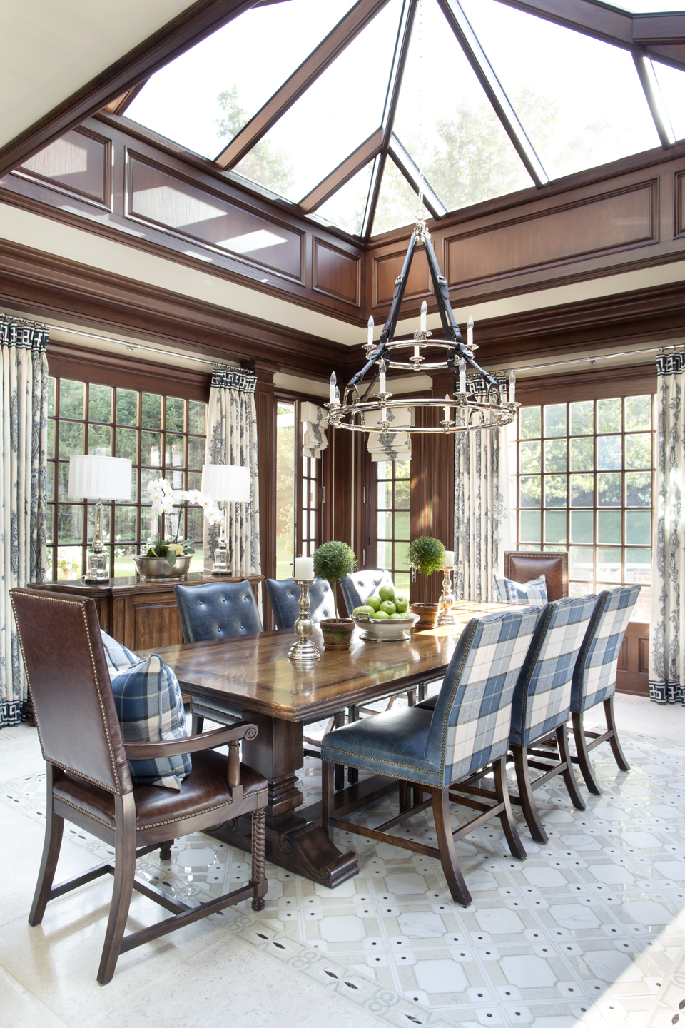 © Traci Rhoads Interior Design, Private Residences and Country Clubs, Greenwich, CT