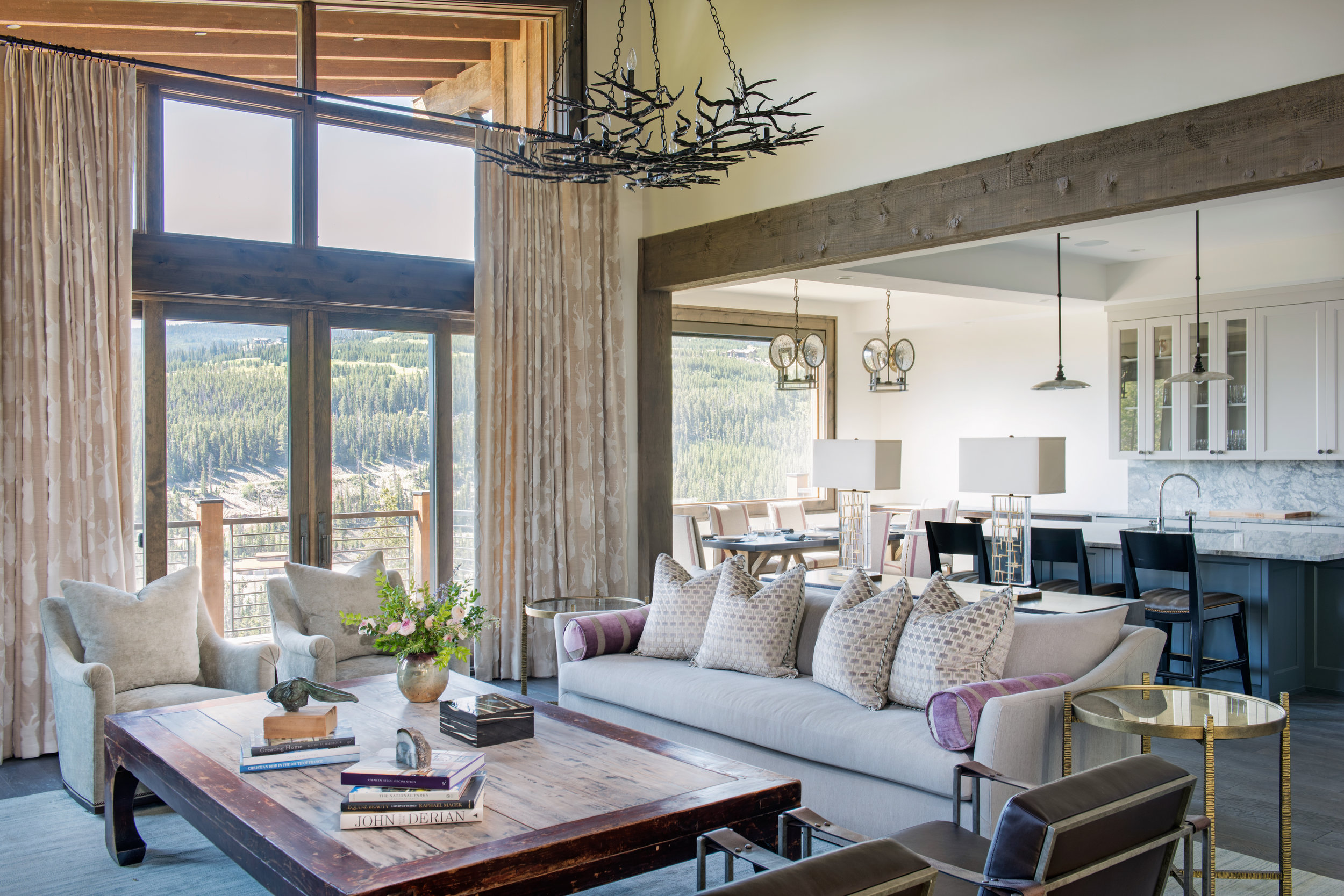 © Traci Rhoads Interior Design, Private Residences and Country Clubs, Big Top, Montana