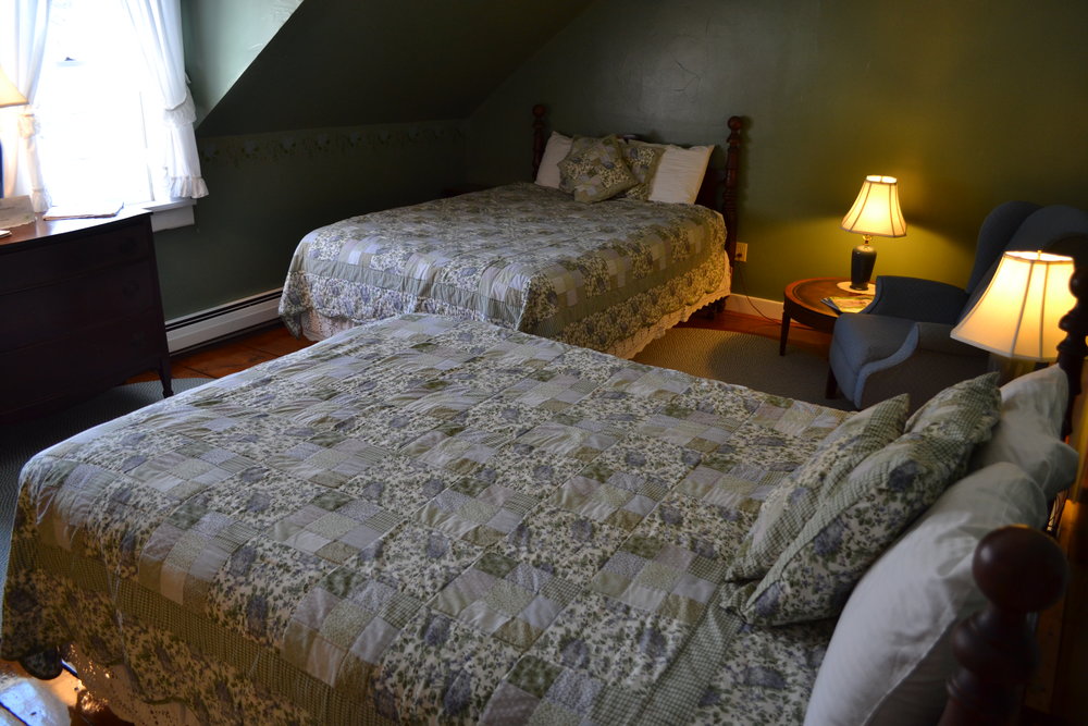 Dartmouth Room: The Dowds' Country Inn