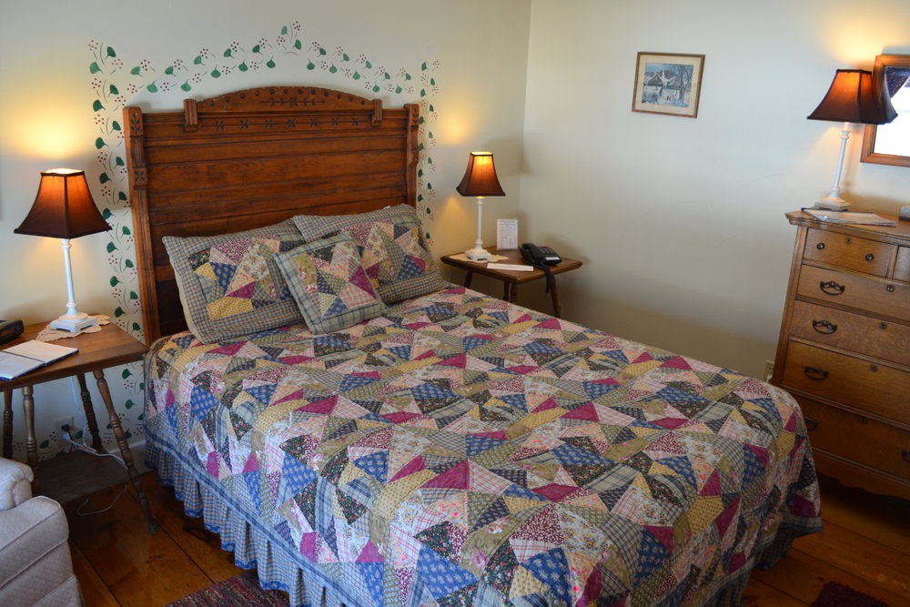 Hinman Room: The Dowds' Country Inn