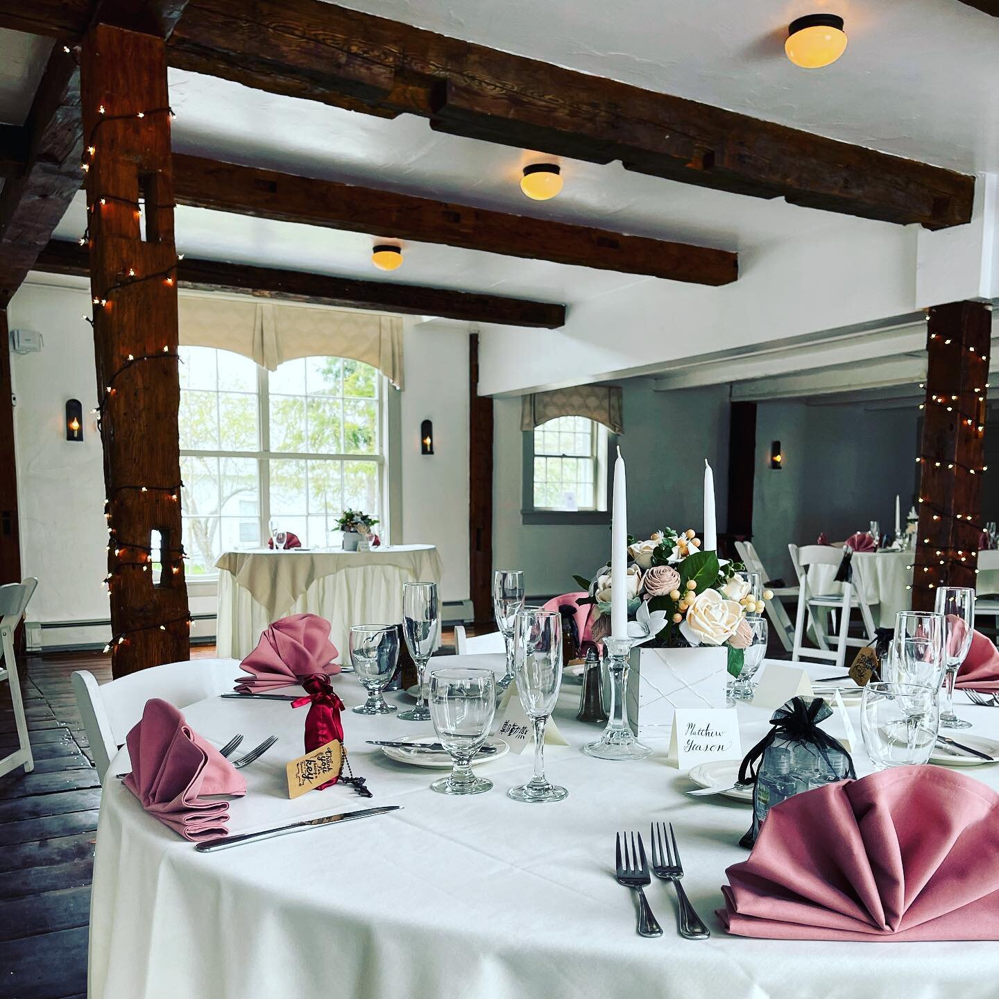 Kicking off wedding season 2021! Excited to be celebrating with couples as we have the end of the pandemic in sight. :)

#countryweddings #weddingseason #springweddings #dowdscountryinn #lymenh #newenglandweddings #newhampshirewedding