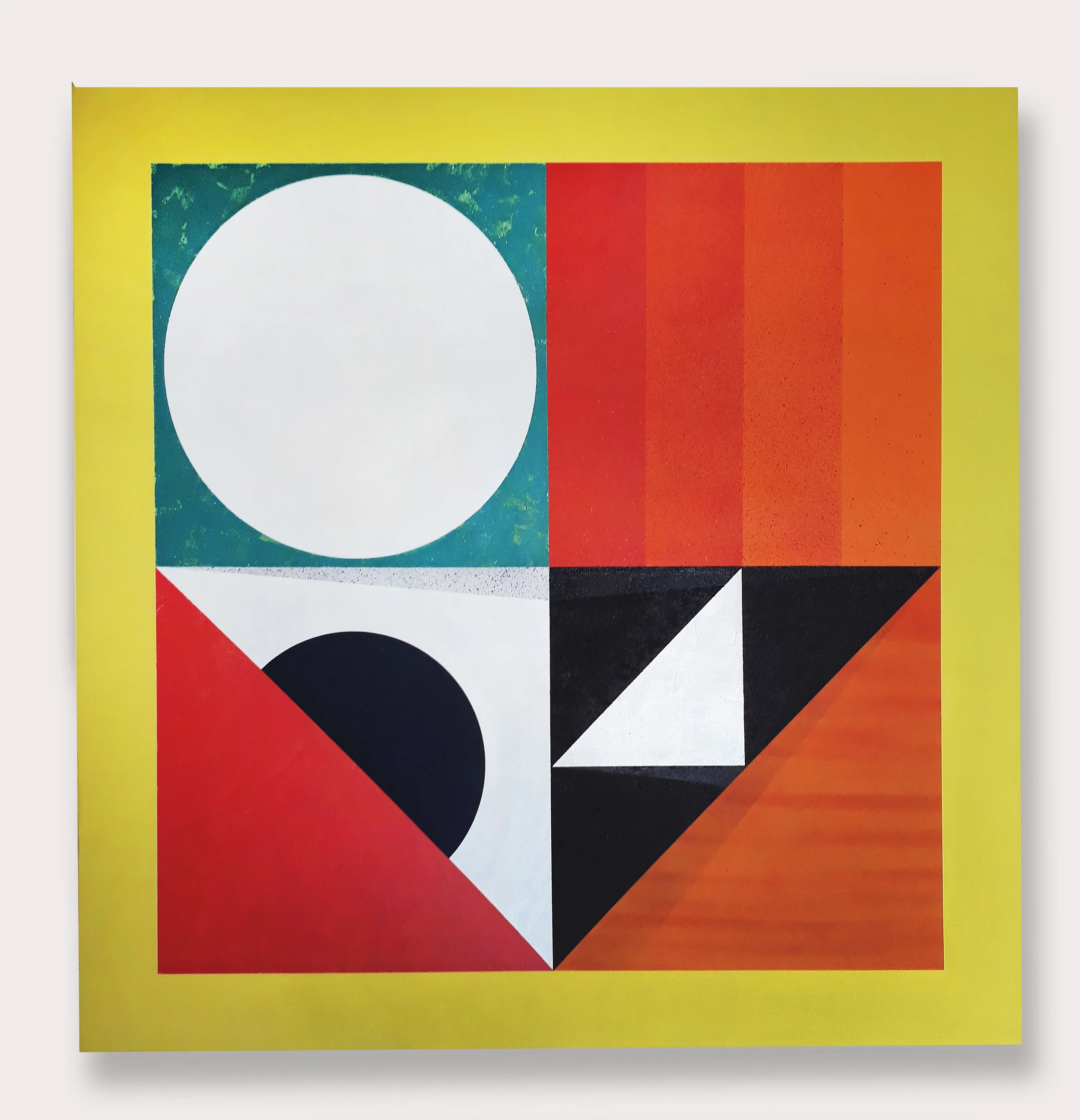 Phase (2019) - 120 x 120 cm- Aerosol y pintura acrílica sobre lienzo /Spray paint and acrylic on canvas