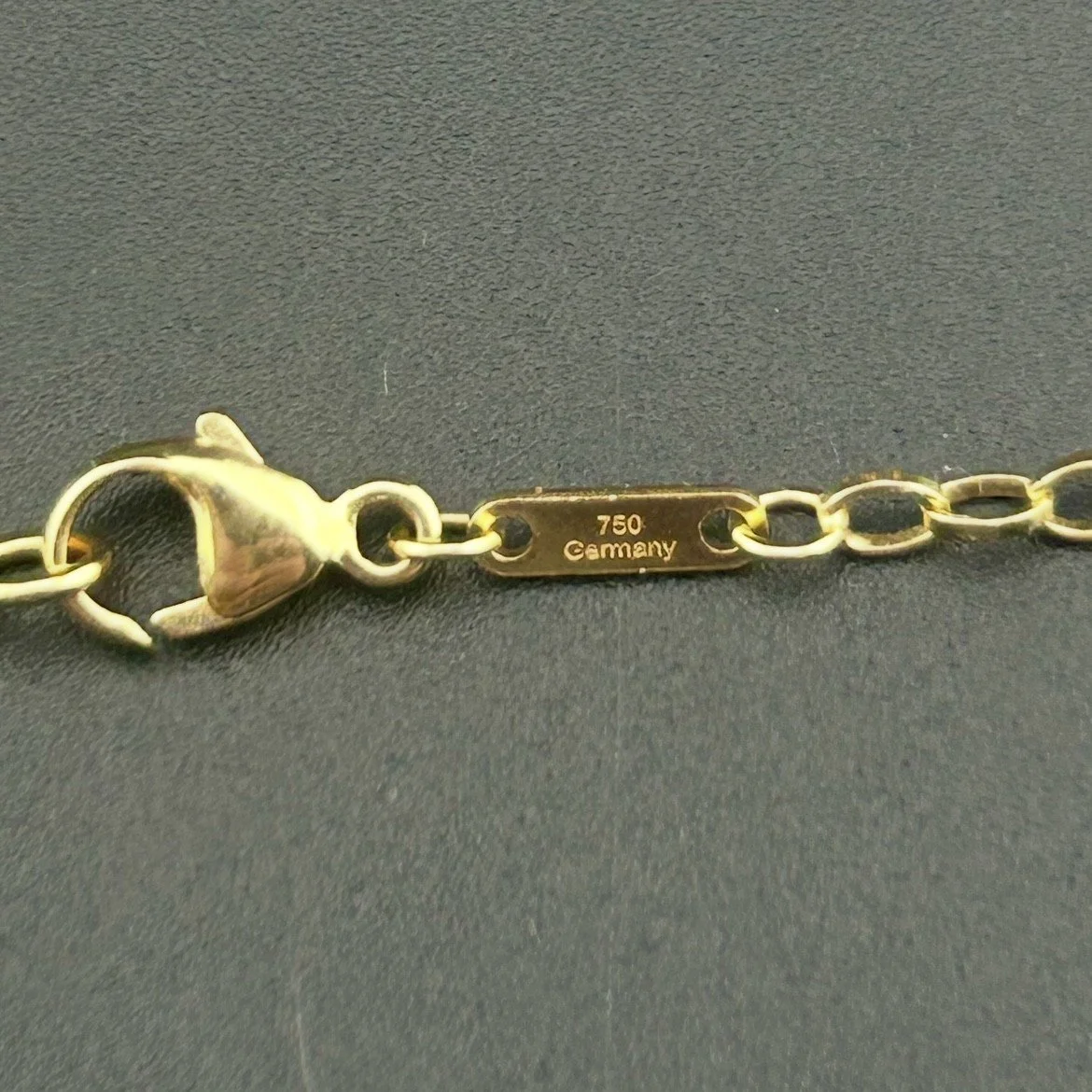 PENDANT 4.jpeg