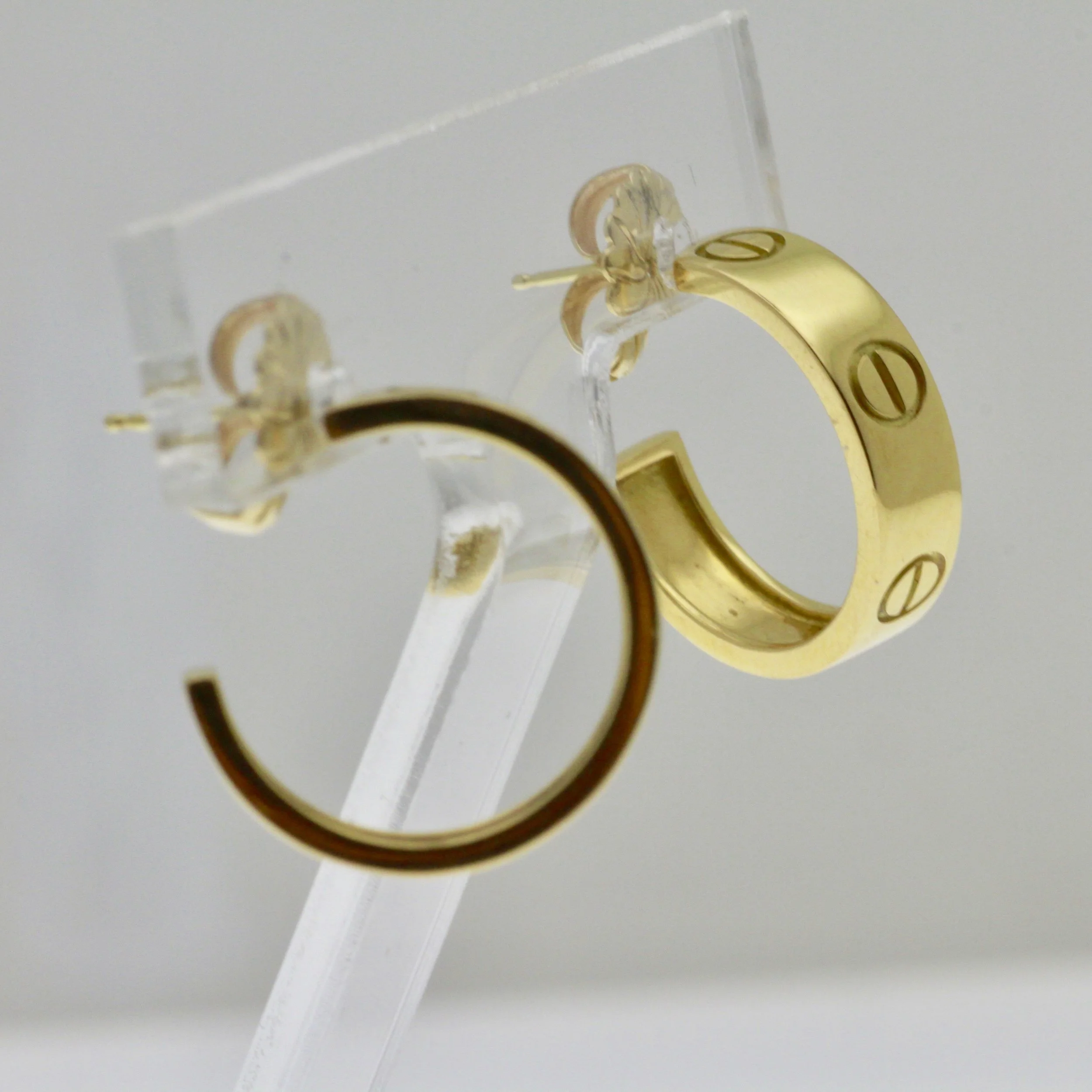 Cartier Love 18k Yellow Gold 5.5mm Wide Hoop Earrings