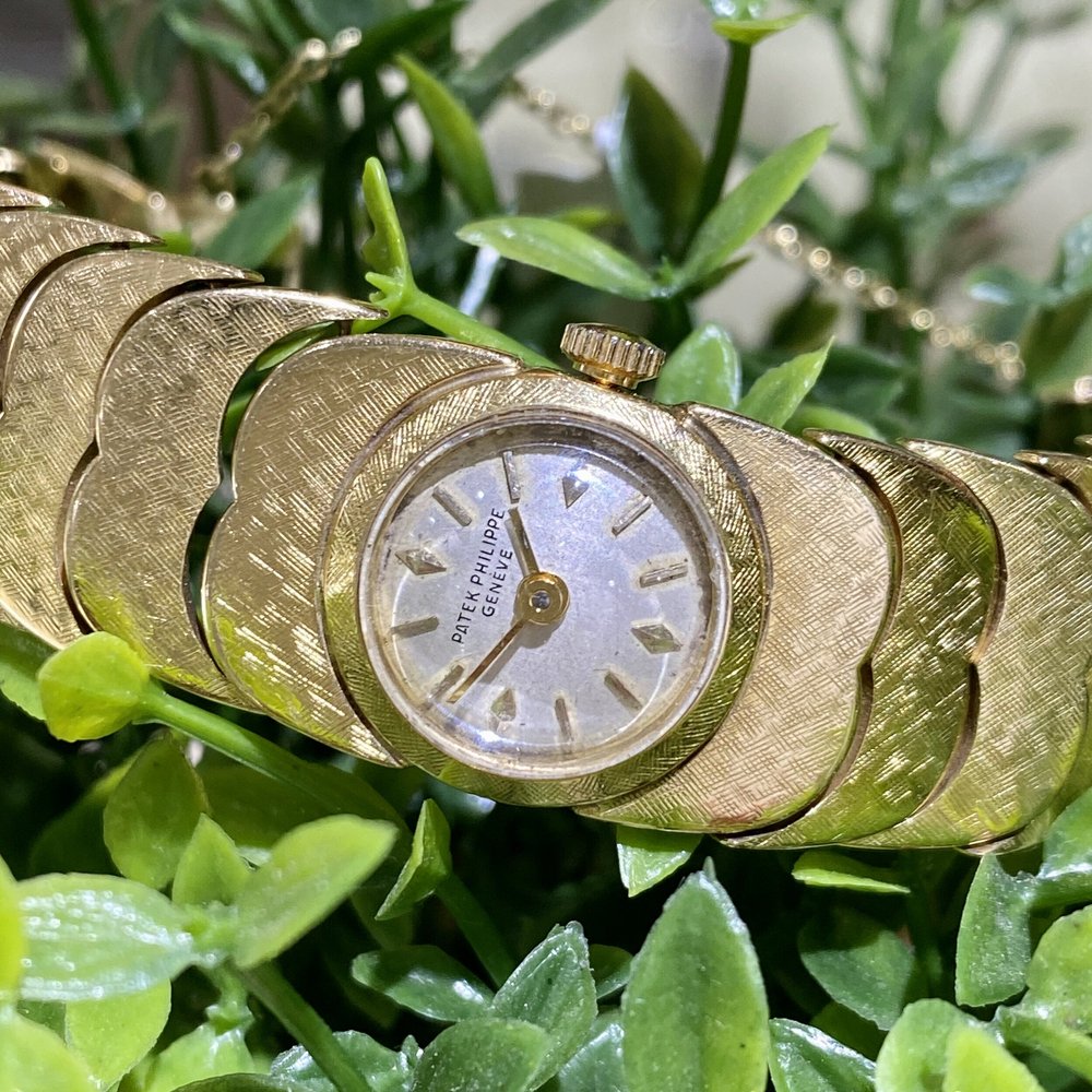 solid gold dress watch Zenith 14K Rose Gold Dress Watch ca. 1961