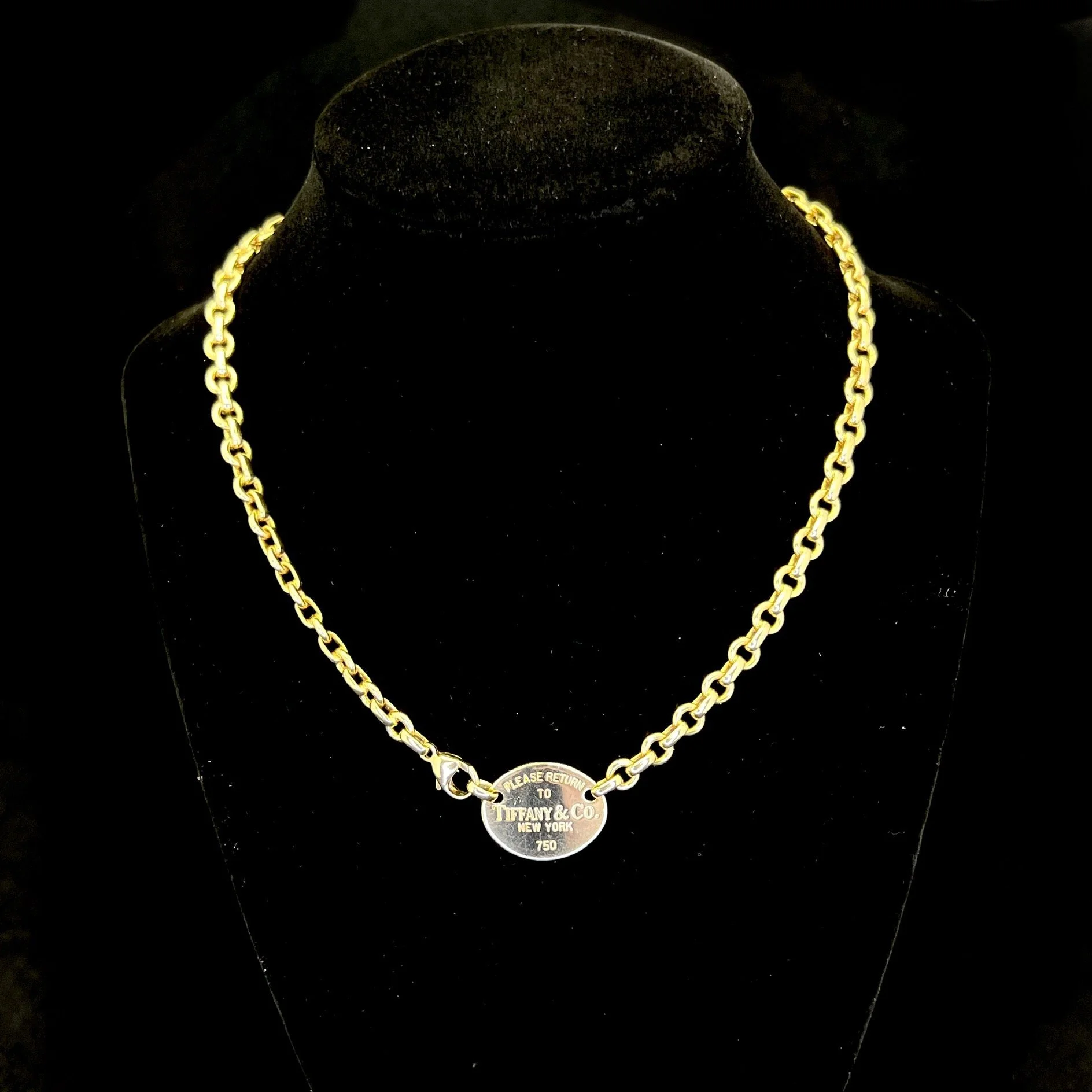 TIFFANY & Co. 18K Yellow Gold "Return to Tiffany" Oval Tag Necklace 16.5"