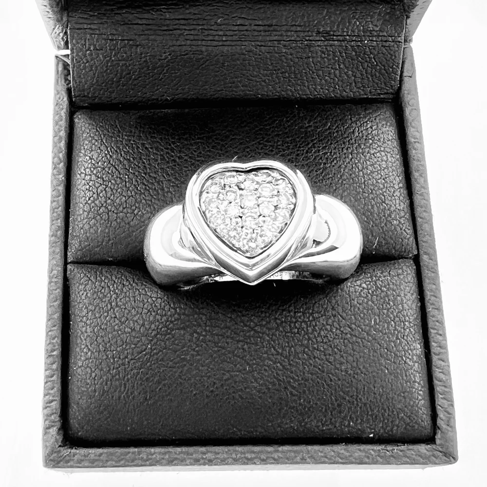 Authentic PIAGET 18k White Gold Diamond Possession Heart