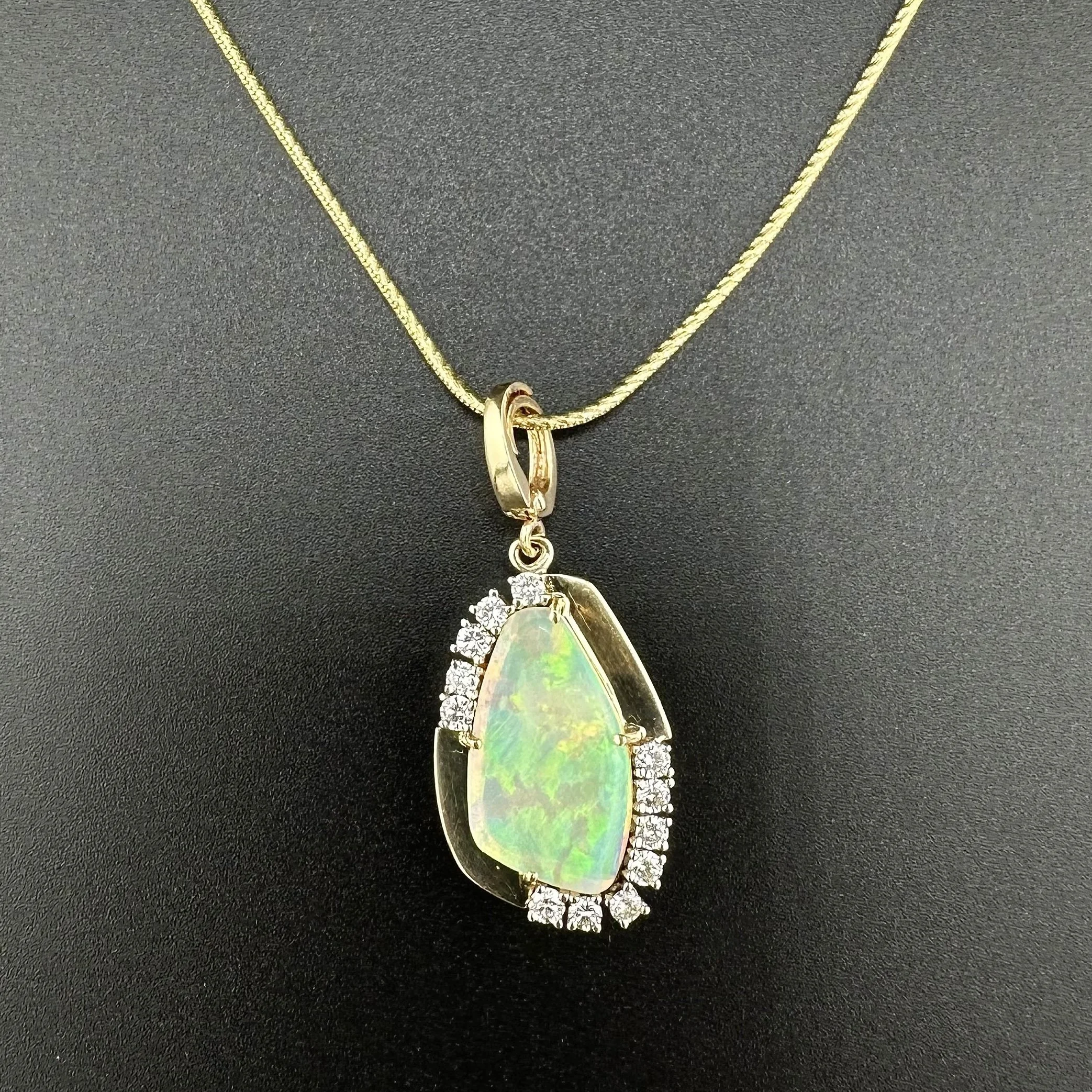 3.5CT AUSTRALIAN WHITE OPAL & 0.36CTW SI1 H-I ROUND DIAMOND NECKLACE 14K YG 20"