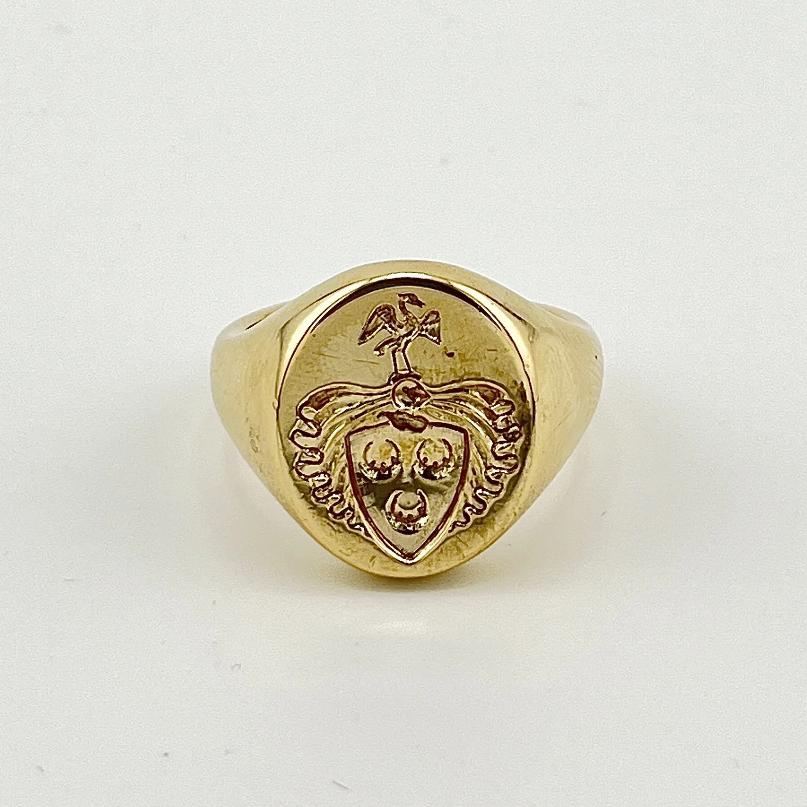 VINTAGE TIFFANY & CO 1945 SIGNET RING - 14K YELLOW GOLD - SZ 10.75